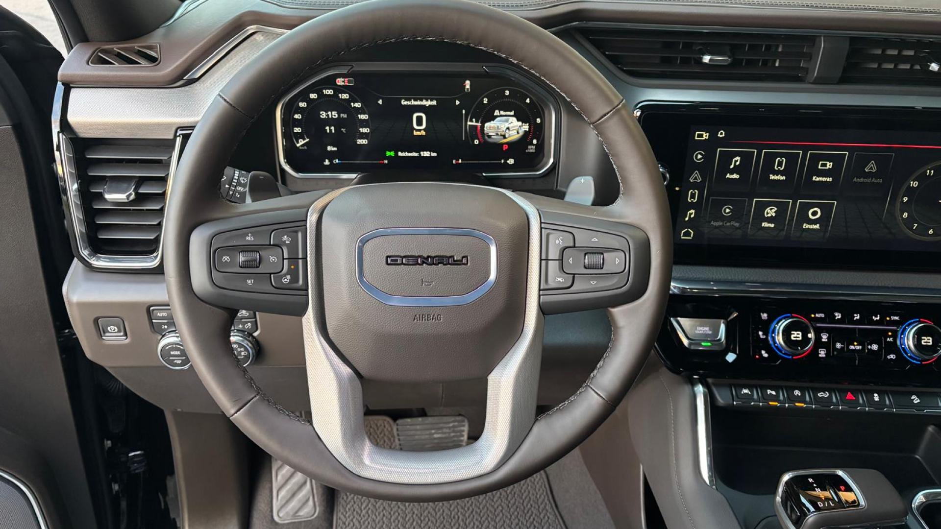 GMC Sierra 1500 Crew cab Denali DIESEL DURAMAX 3.0L