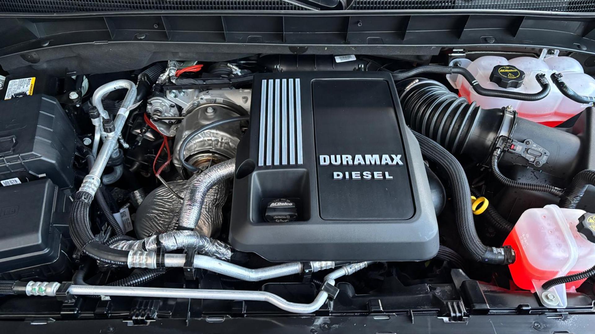 GMC Sierra 1500 Crew cab Denali DIESEL DURAMAX 3.0L