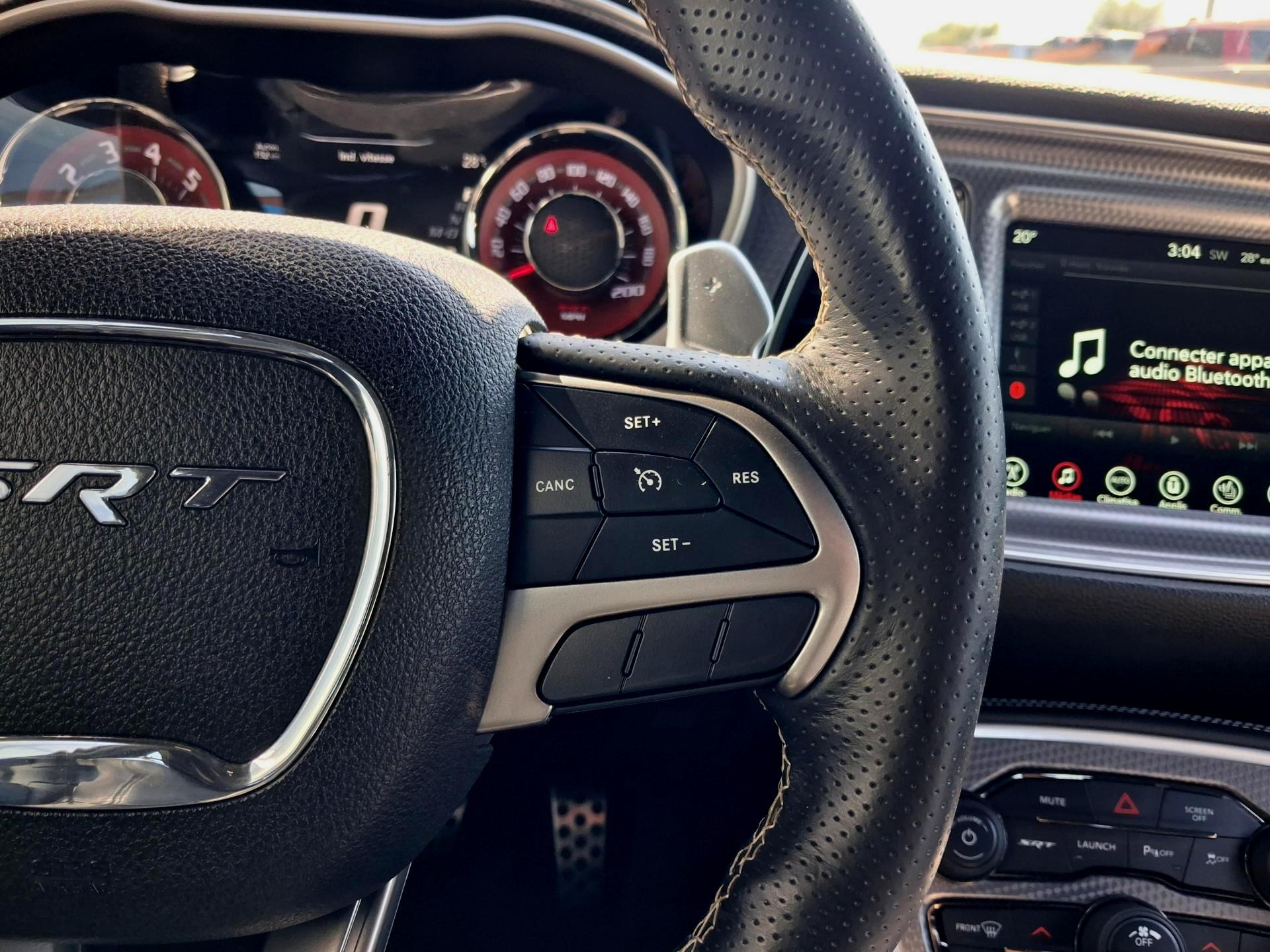 DODGE CHALLENGER 6.2L HELLCAT 707HP - PAS DE MALUS