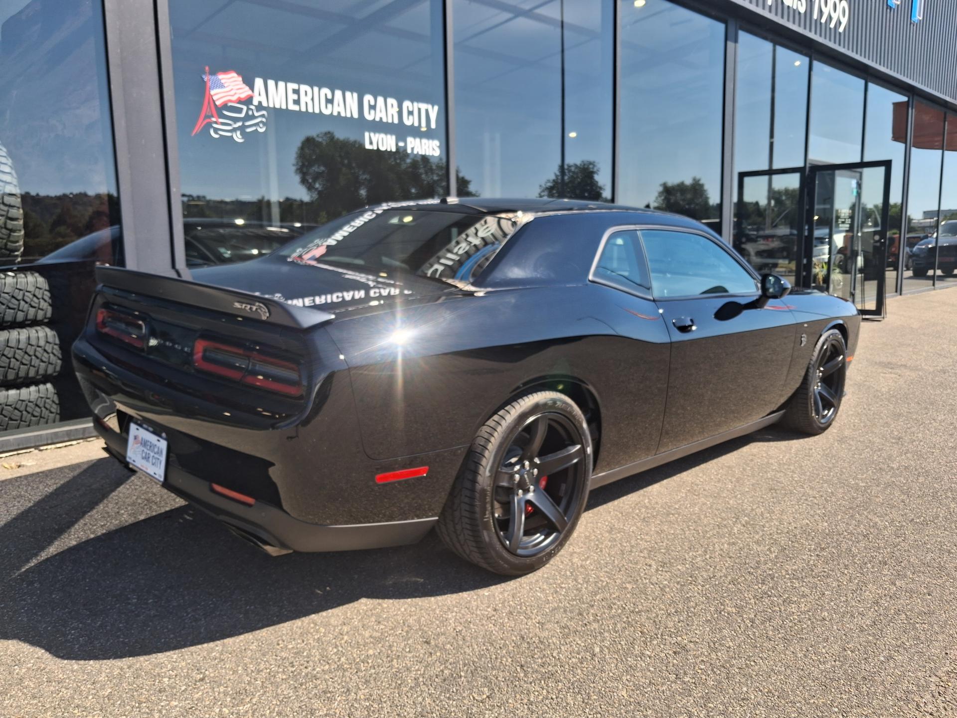 DODGE CHALLENGER 6.2L HELLCAT 707HP - PAS DE MALUS