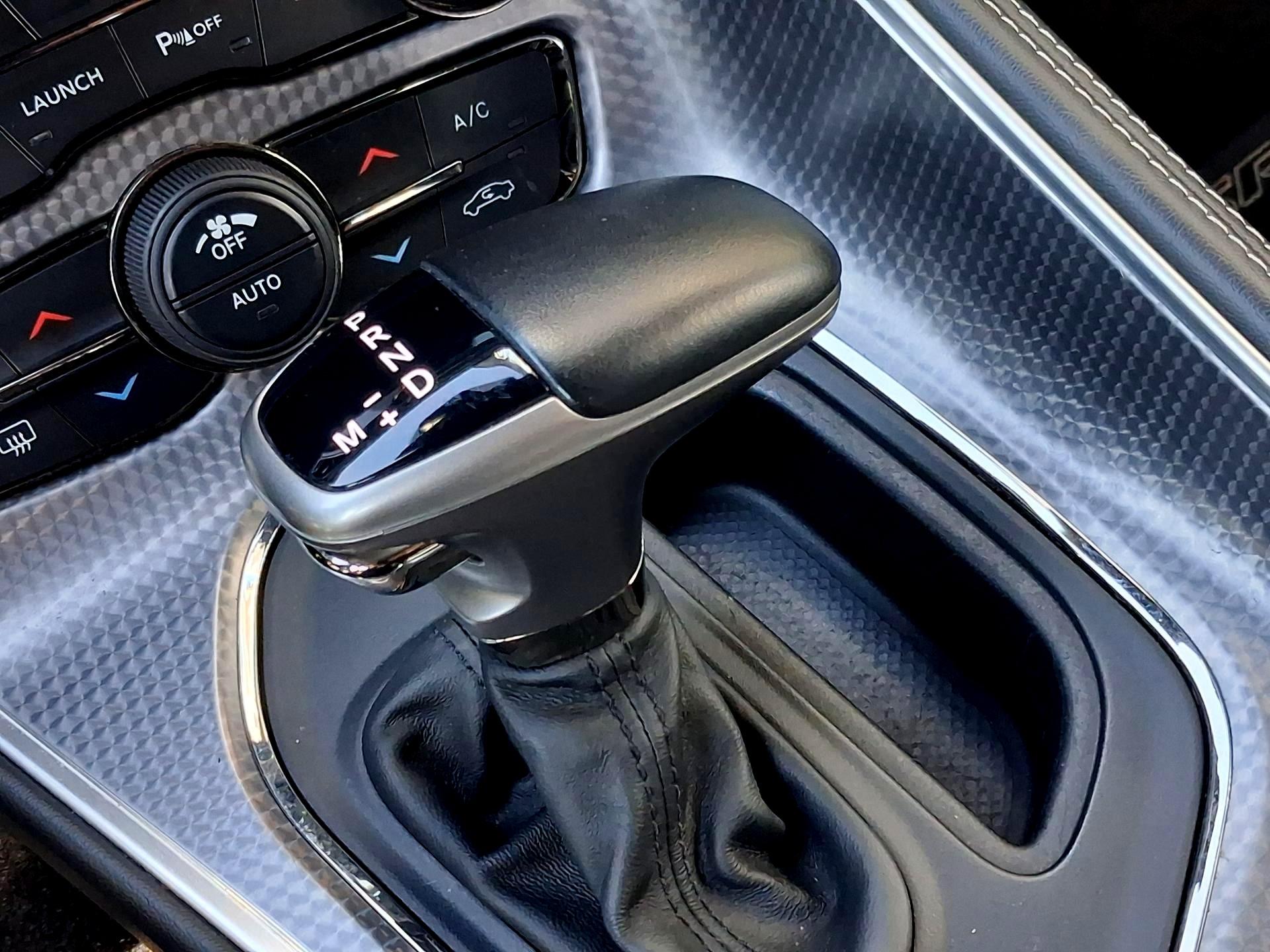 DODGE CHALLENGER 6.2L HELLCAT 707HP - PAS DE MALUS