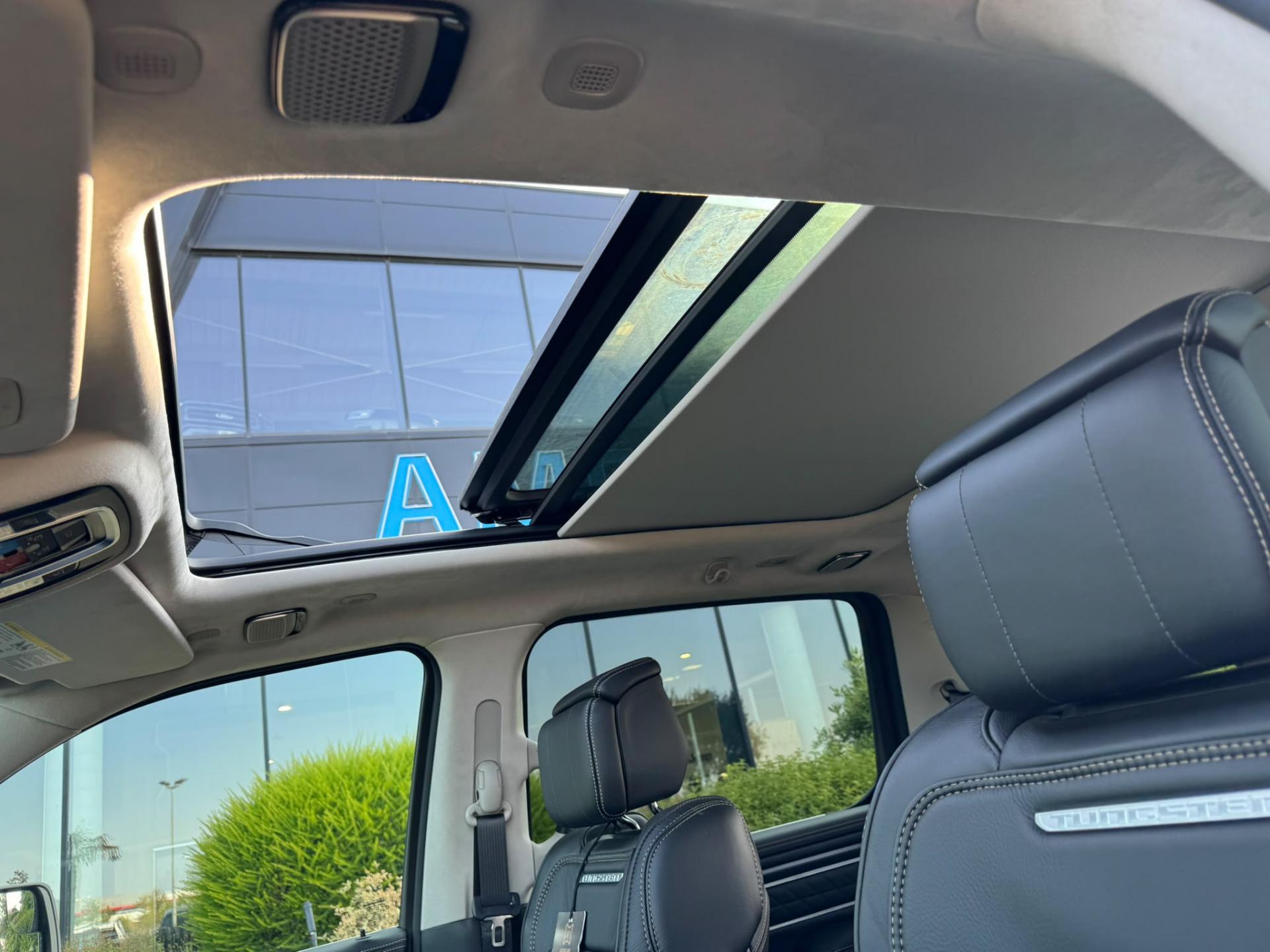 DODGE RAM 1500 CREW TUNGSTEN AIR RAMBOX