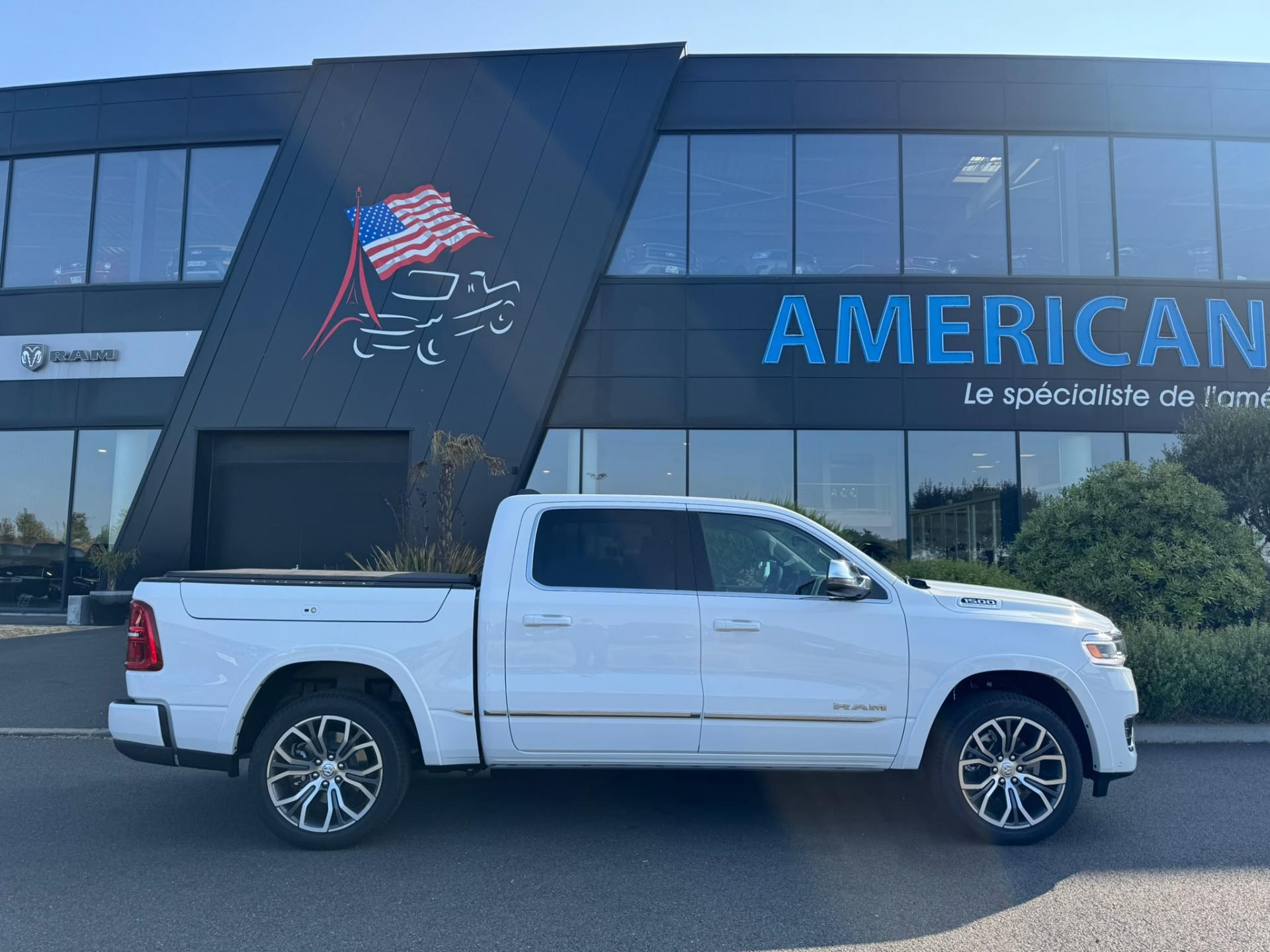 DODGE RAM 1500 CREW TUNGSTEN AIR RAMBOX
