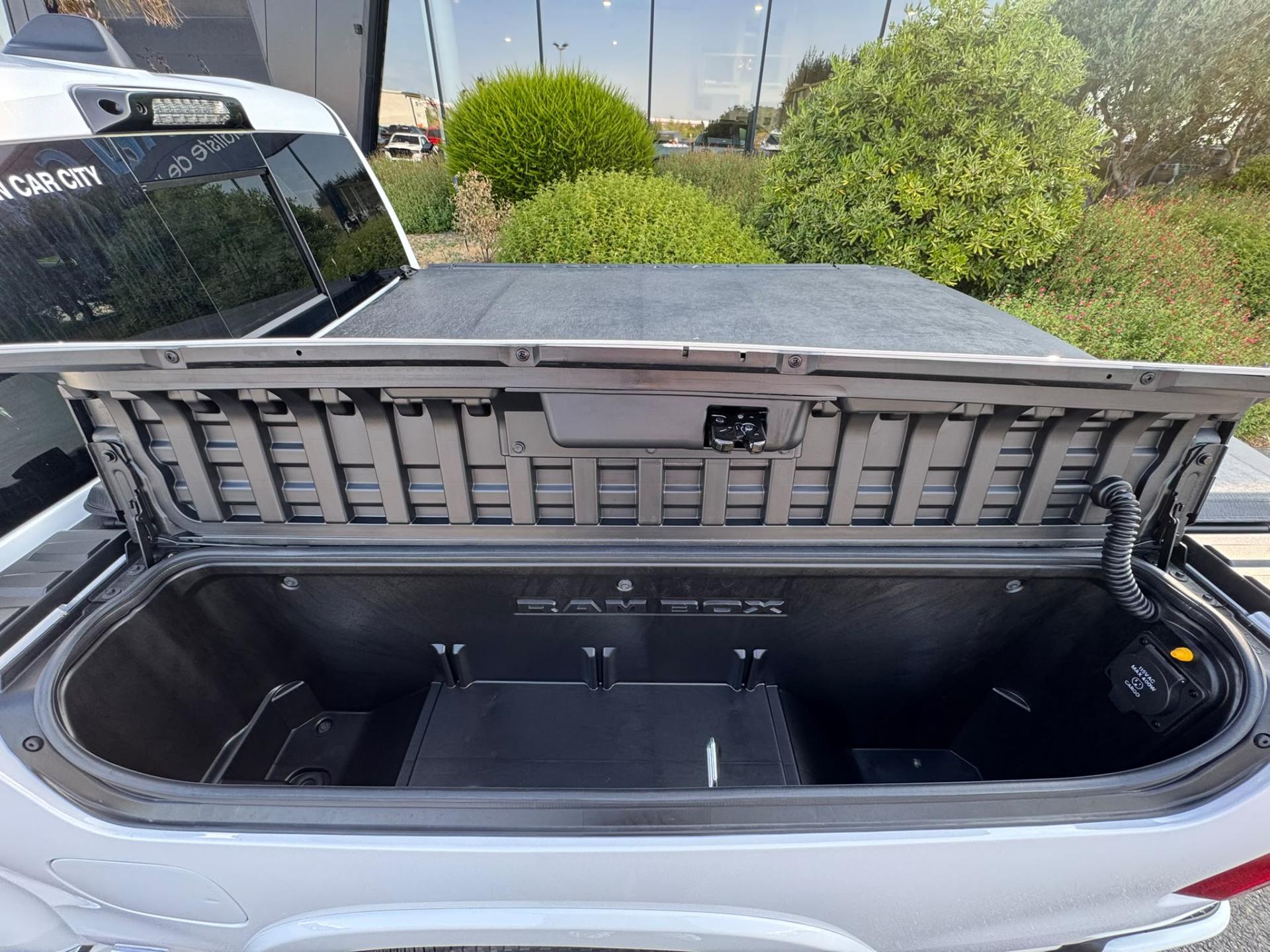 DODGE RAM 1500 CREW TUNGSTEN AIR RAMBOX