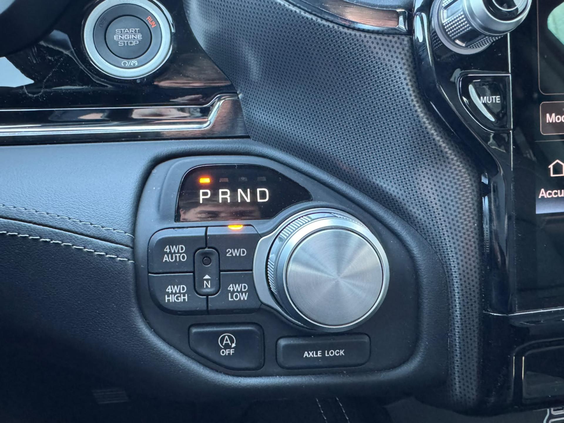 DODGE RAM 1500 CREW LIMITED NIGHT EDITION RAMBOX