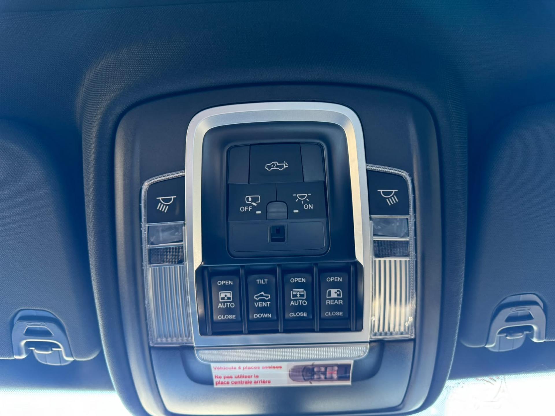 DODGE RAM 1500 CREW LIMITED NIGHT EDITION RAMBOX