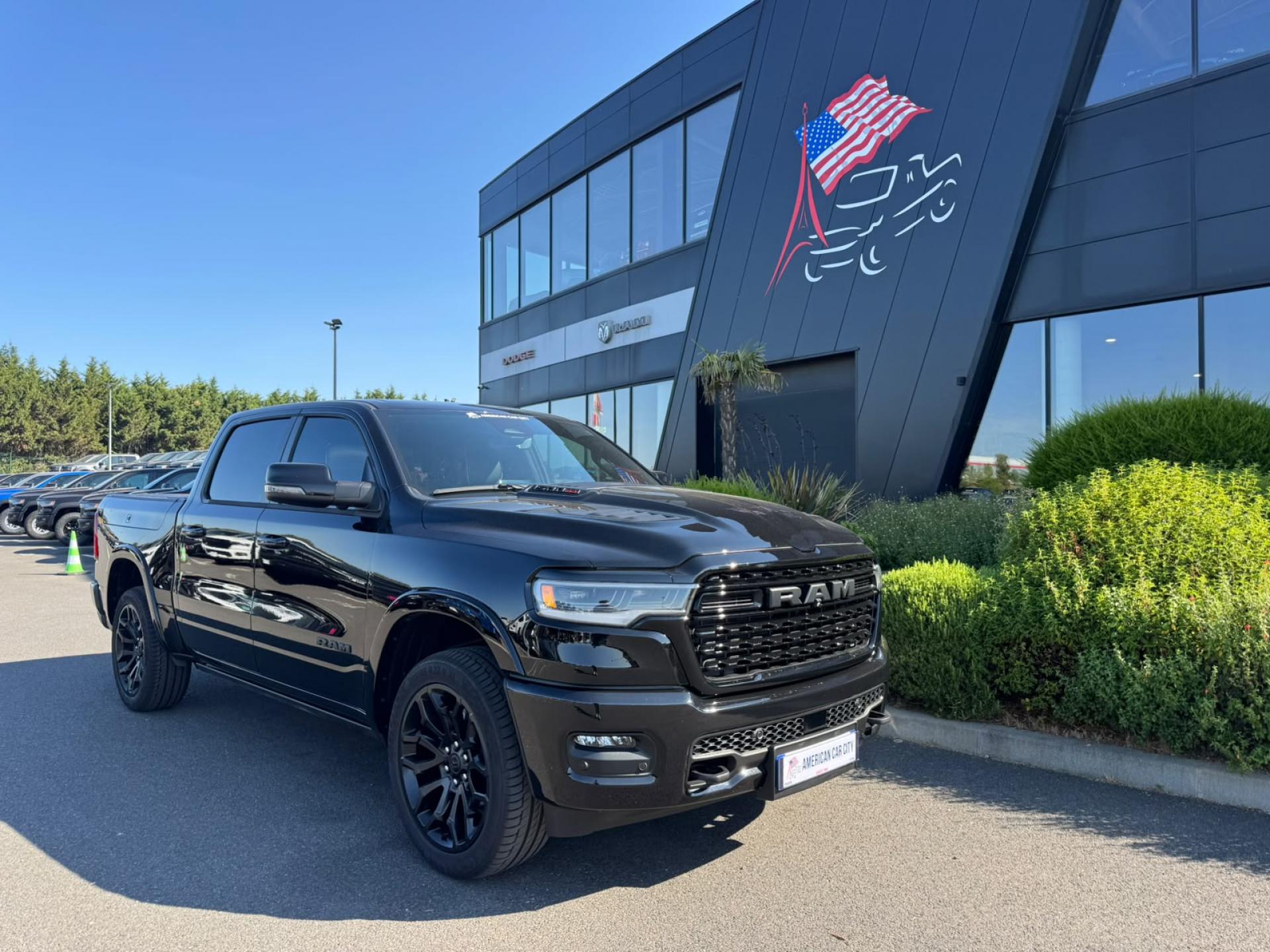 DODGE RAM 1500 CREW LIMITED NIGHT EDITION RAMBOX