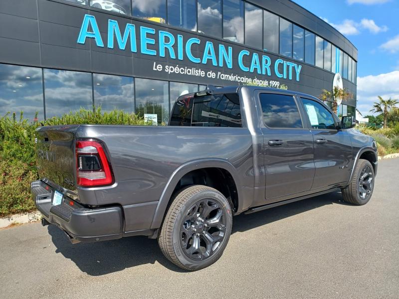 DODGE RAM 1500 CREW LIMITED NIGHT EDITION