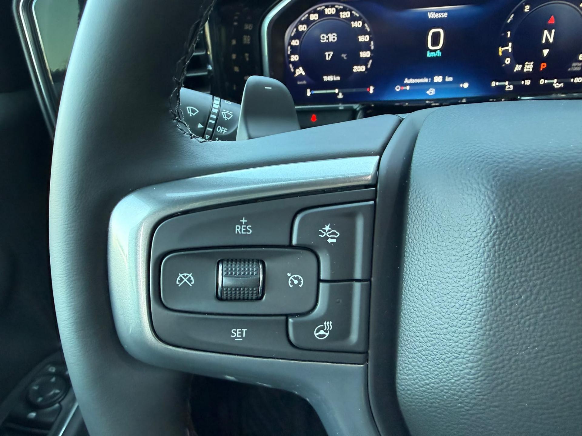 CHEVROLET SILVERADO LT TRAILBOSS V8 6.2 L - 2026