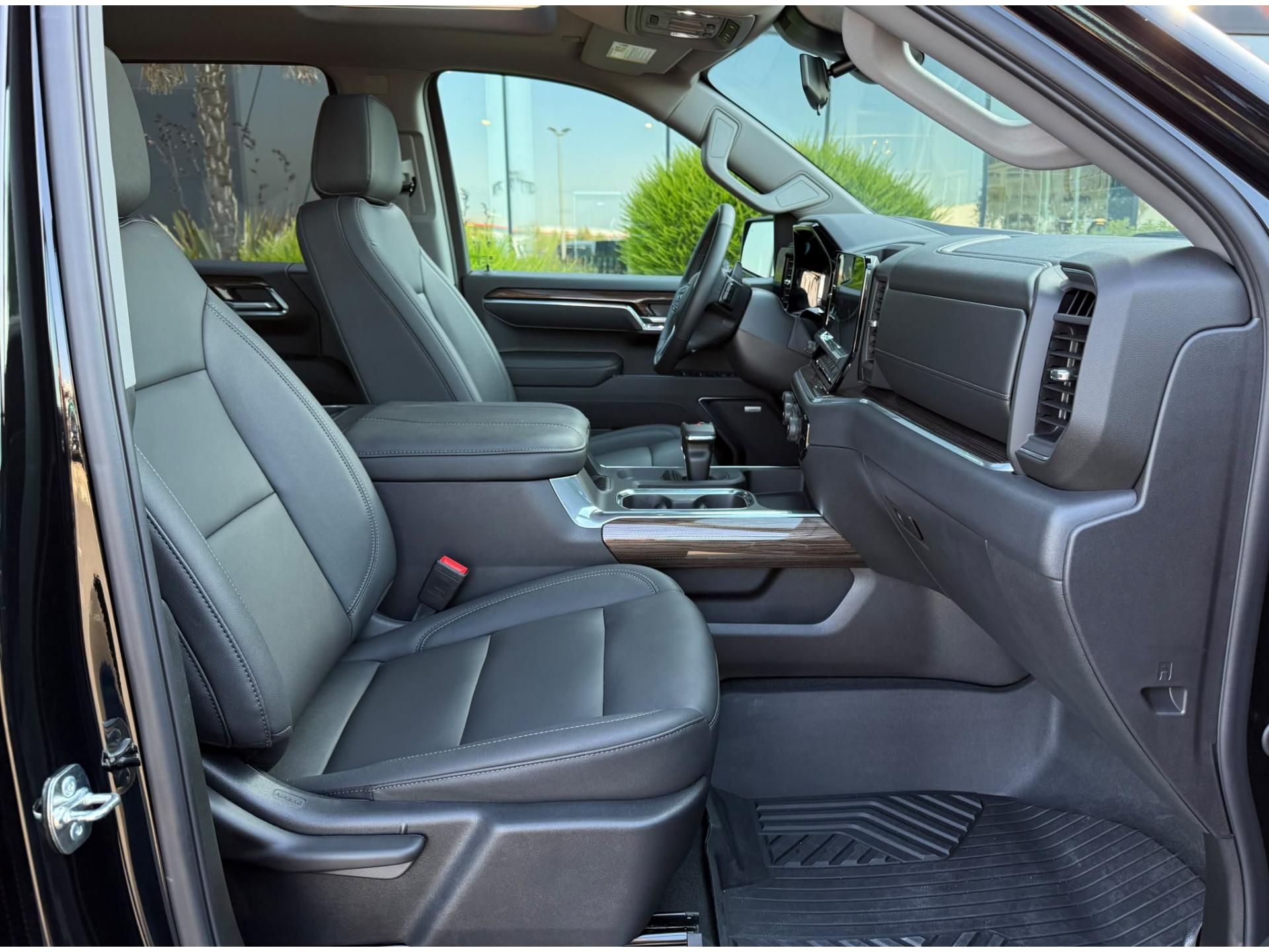 CHEVROLET SILVERADO LT TRAILBOSS V8 6.2 L - 2026