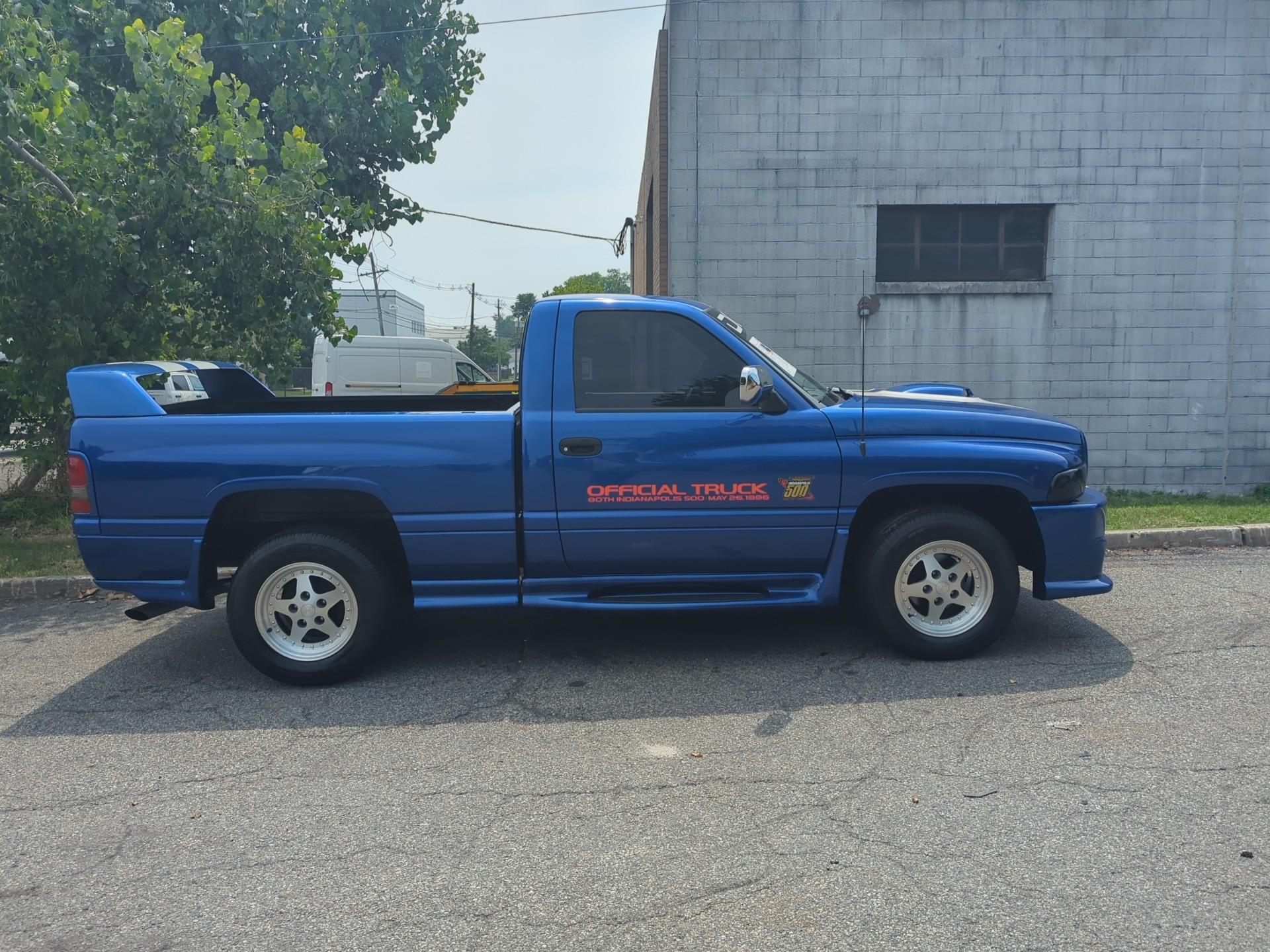 DODGE RAM INDY PACE CAR Matching 44 000 miles d\'origine