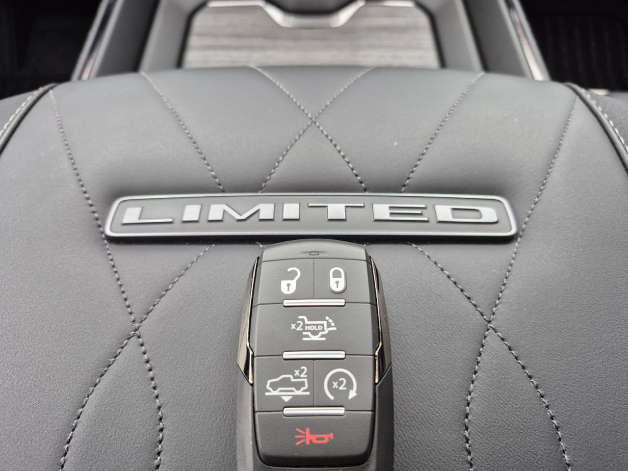 DODGE RAM 1500 CREW LIMITED NIGHT EDITION RAMBOX HAYON MULTI V8 5,7L