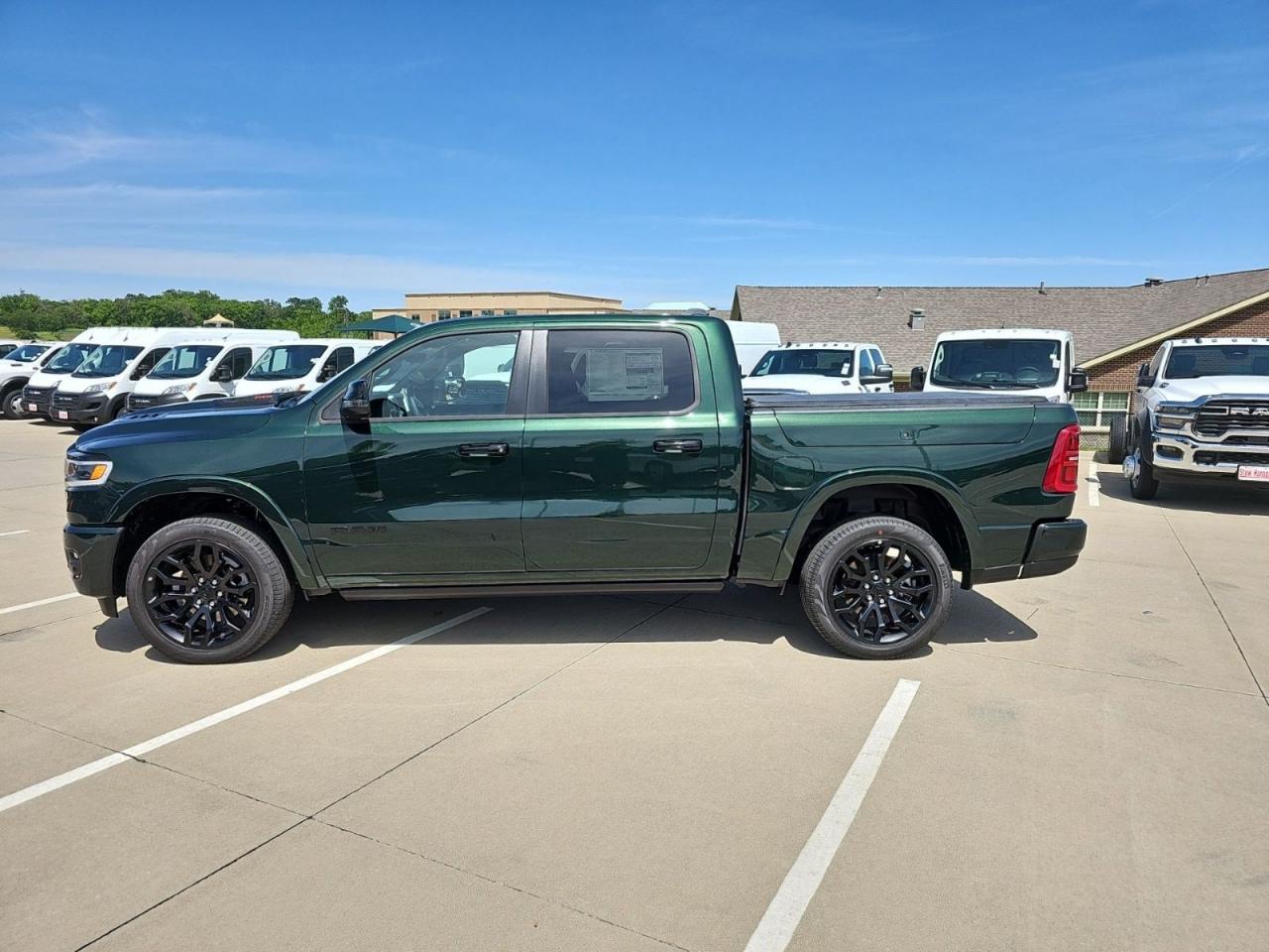 DODGE RAM 1500 CREW LIMITED NIGHT EDITION RAMBOX HAYON MULTI V8 5,7L