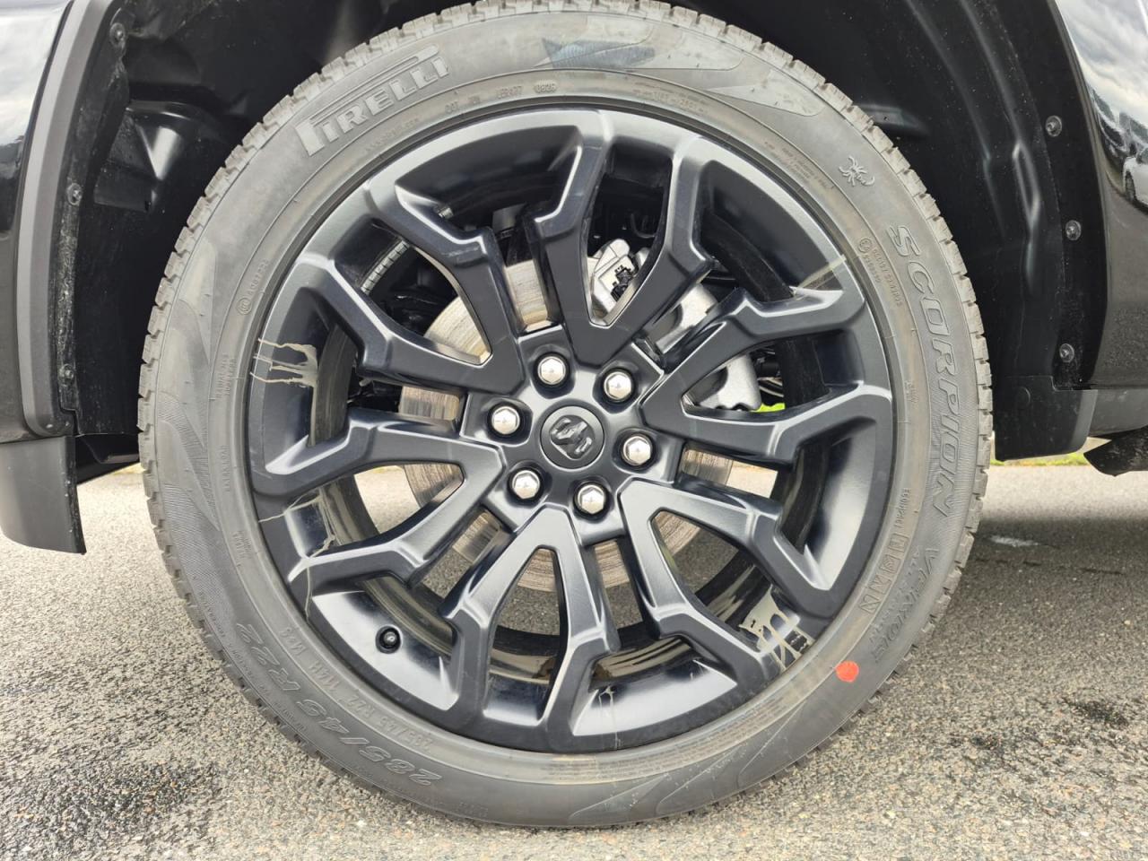 DODGE RAM 1500 CREW LIMITED NIGHT EDITION RAMBOX HAYON MULTI V8 5,7L