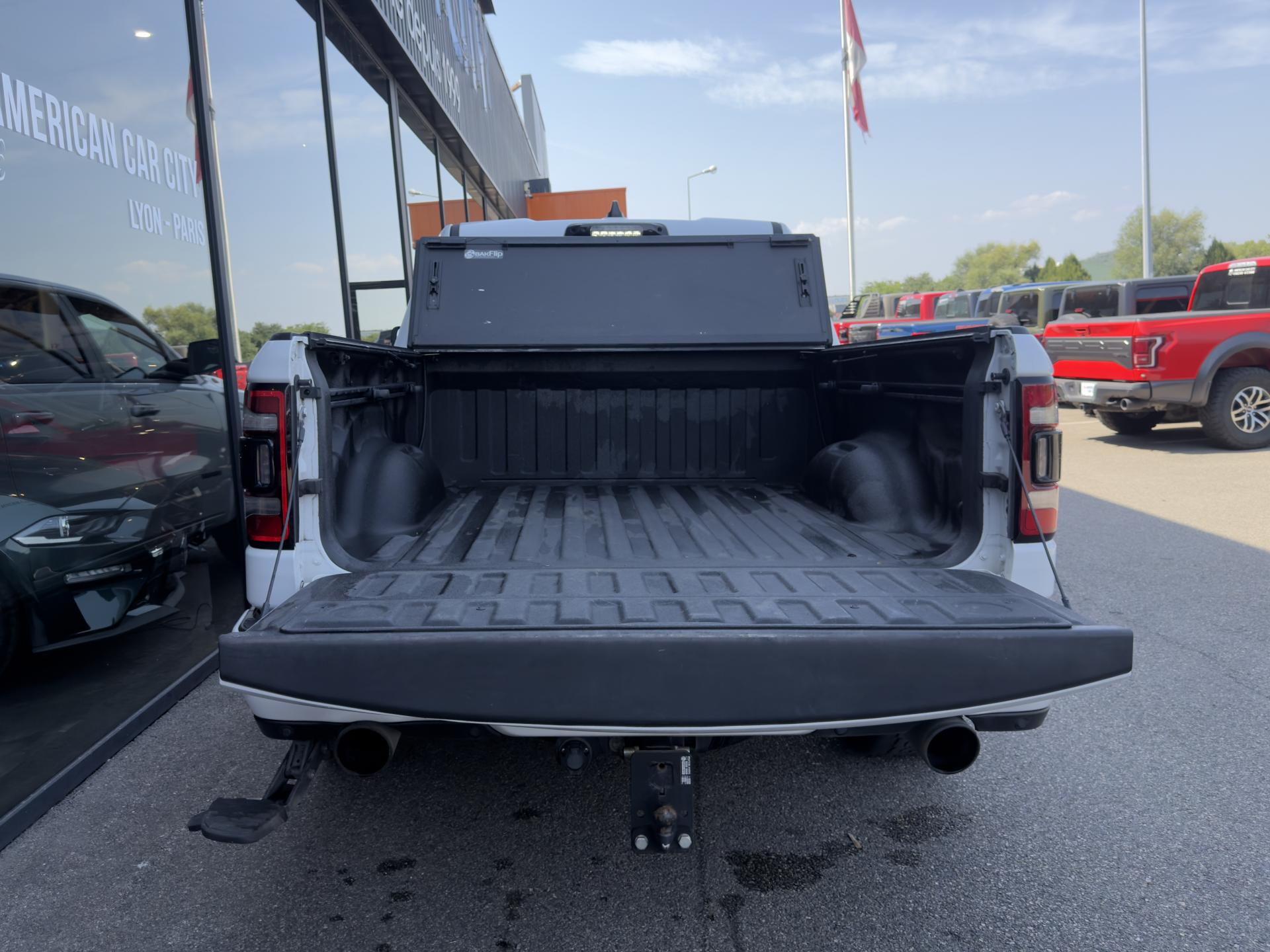 DODGE RAM 1500 CREWCAB LIMITED NIGHT EDITION - VENTE A MARCHAND