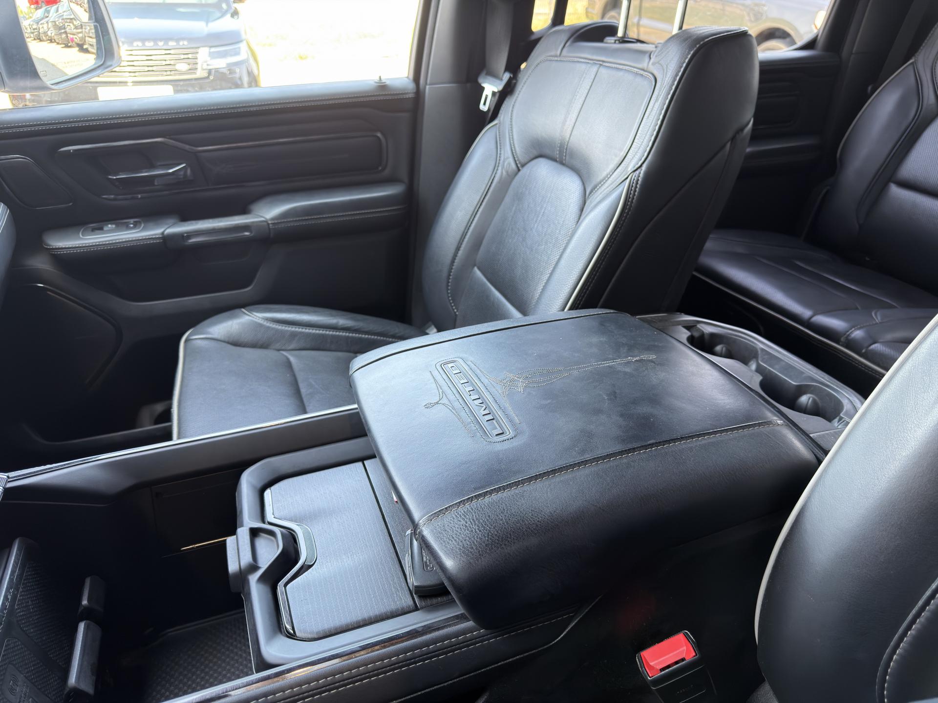 DODGE RAM 1500 CREWCAB LIMITED NIGHT EDITION - VENTE A MARCHAND