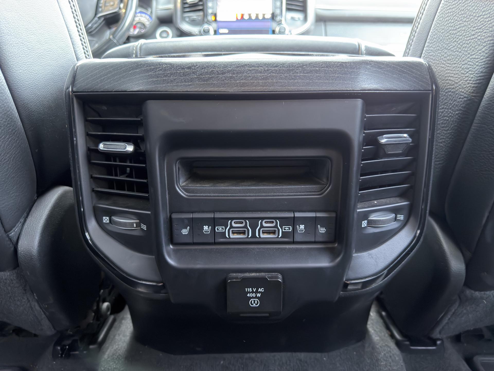 DODGE RAM 1500 CREWCAB LIMITED NIGHT EDITION - VENTE A MARCHAND