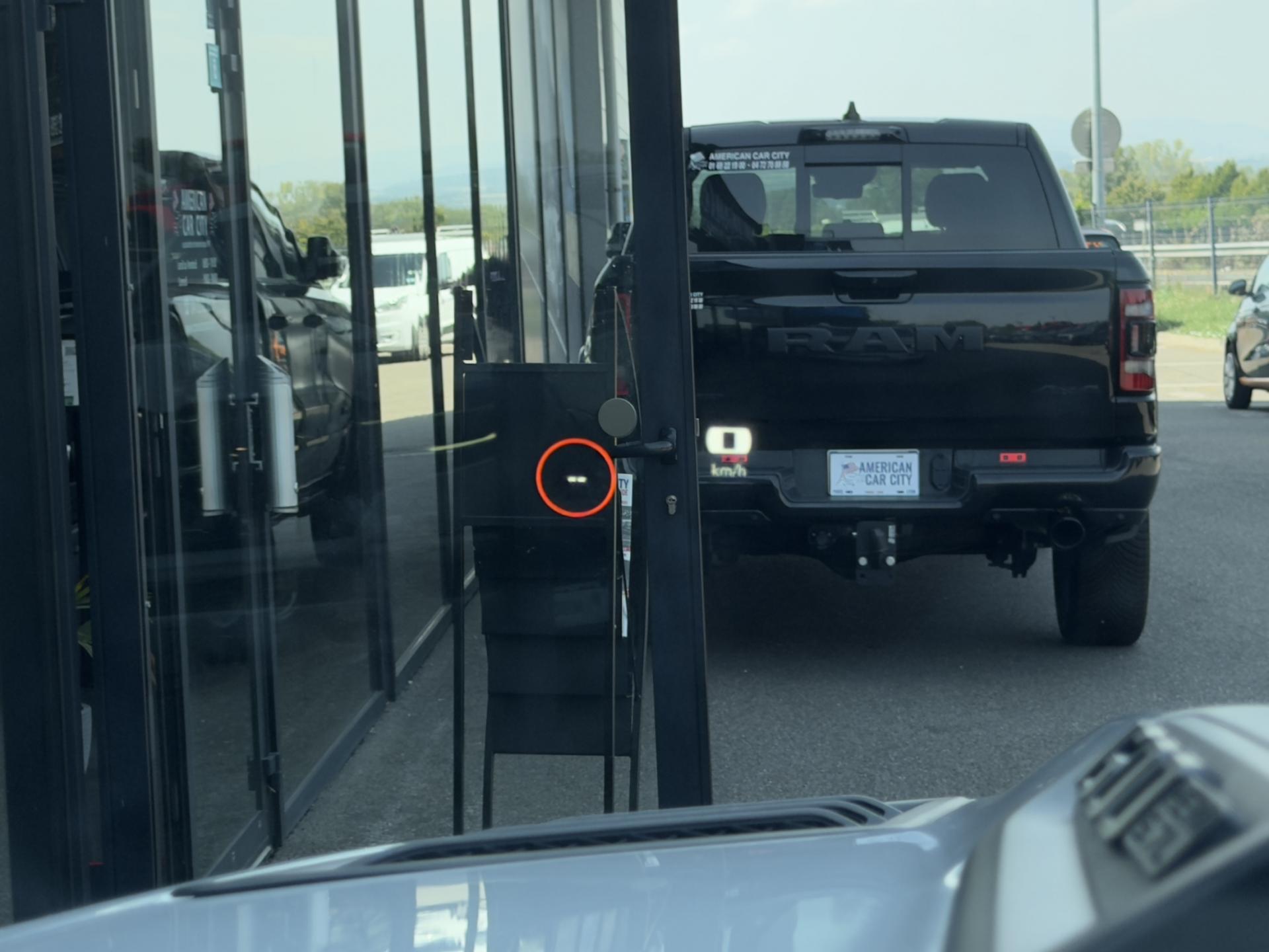 DODGE RAM 1500 CREWCAB LIMITED NIGHT EDITION - VENTE A MARCHAND