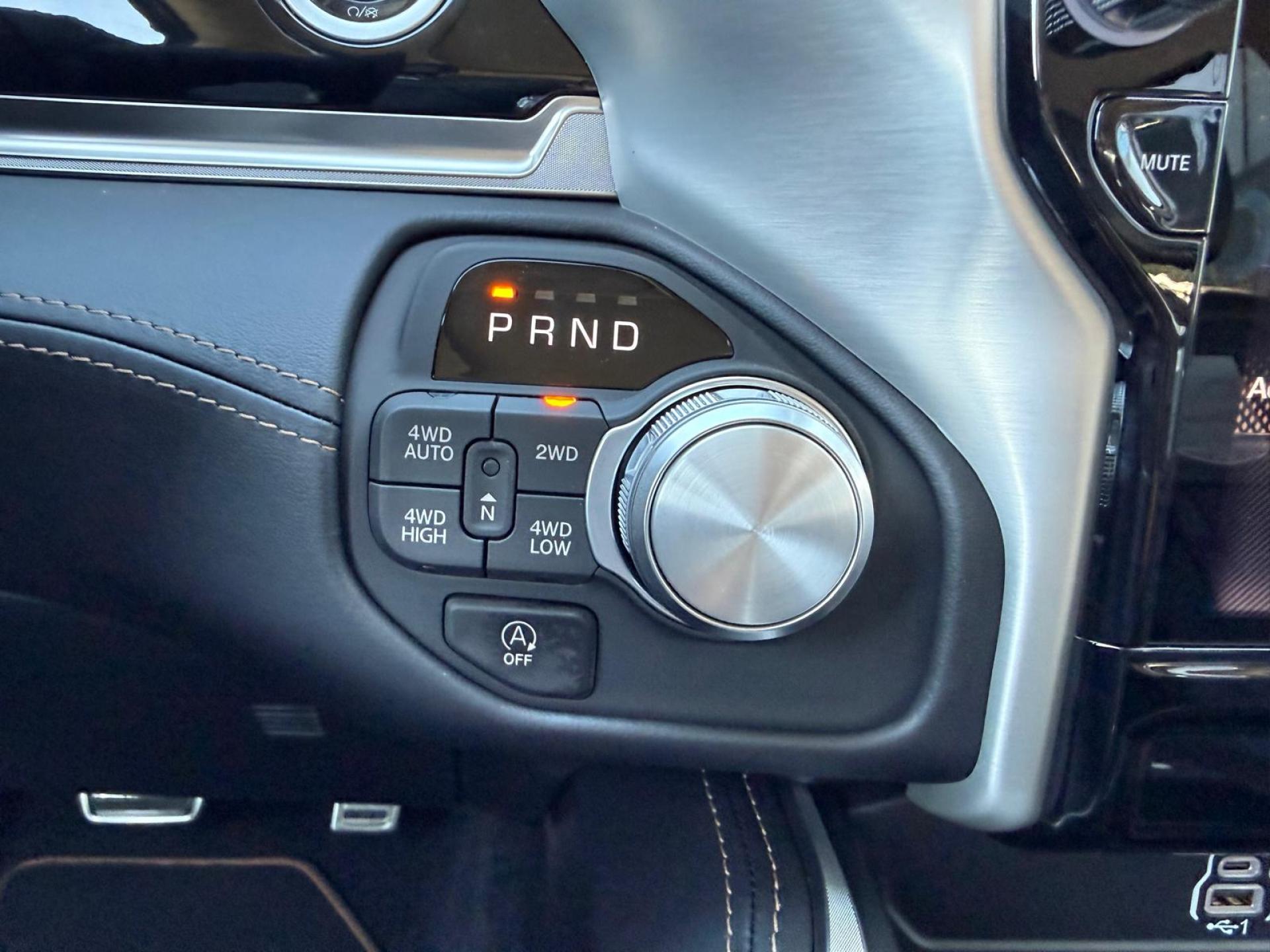 DODGE RAM 1500 CREW TUNGSTEN AIR RAMBOX HAYON MULTI
