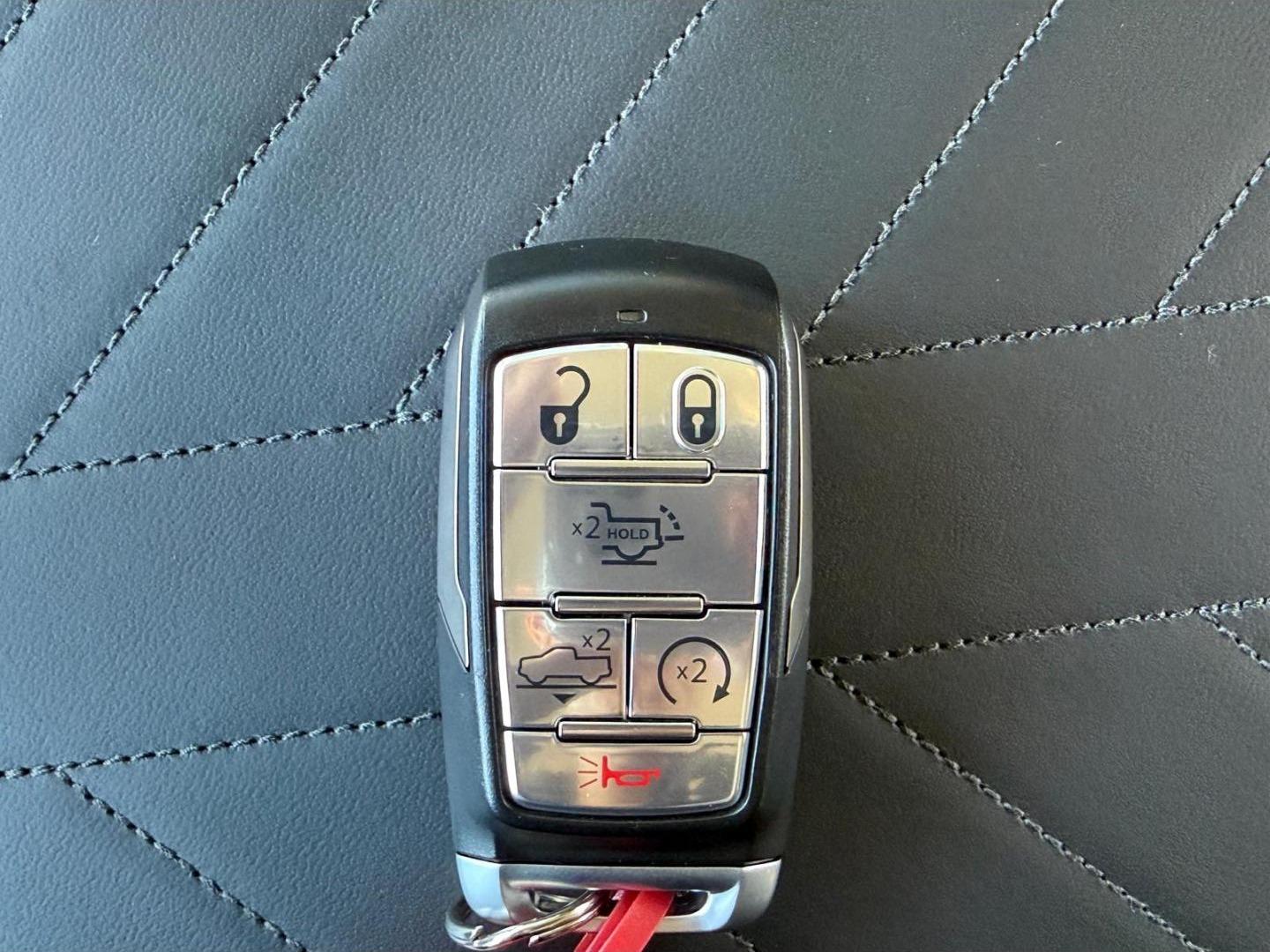 DODGE RAM 1500 CREW TUNGSTEN AIR RAMBOX HAYON MULTI