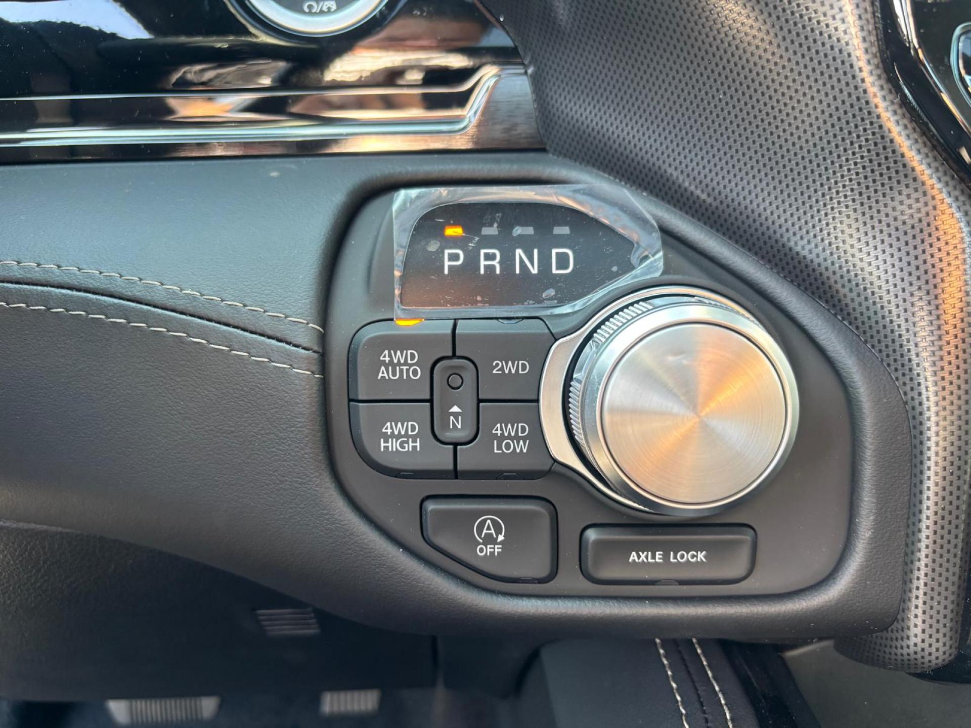 DODGE RAM 1500 CREW LIMITED NIGHT EDITION RAMBOX HAYON MULTI V8 5,7L