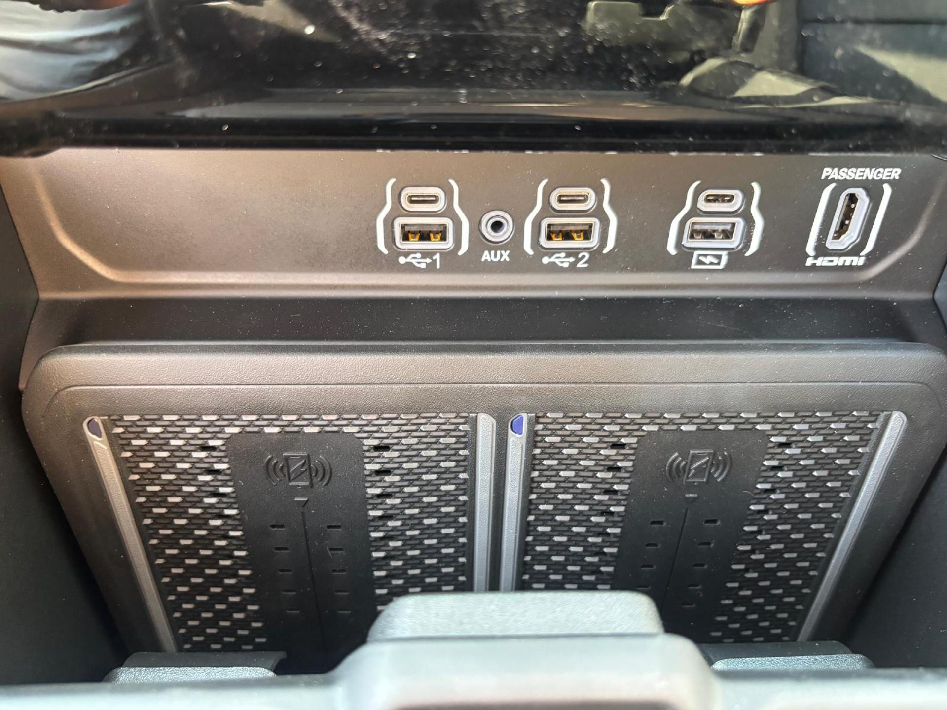 DODGE RAM 1500 CREW LIMITED NIGHT EDITION RAMBOX HAYON MULTI V8 5,7L