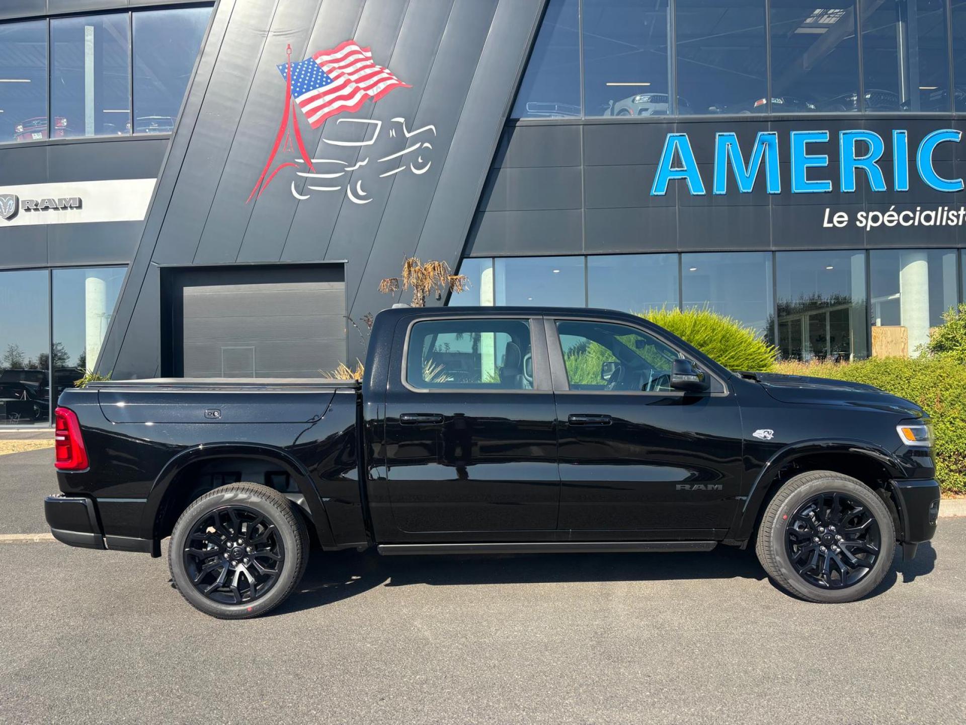 DODGE RAM 1500 CREW LIMITED NIGHT EDITION RAMBOX HAYON MULTI V8 5,7L