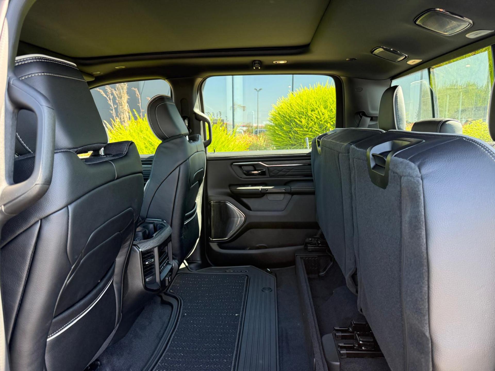 DODGE RAM 1500 CREW LIMITED NIGHT EDITION RAMBOX HAYON MULTI V8 5,7L