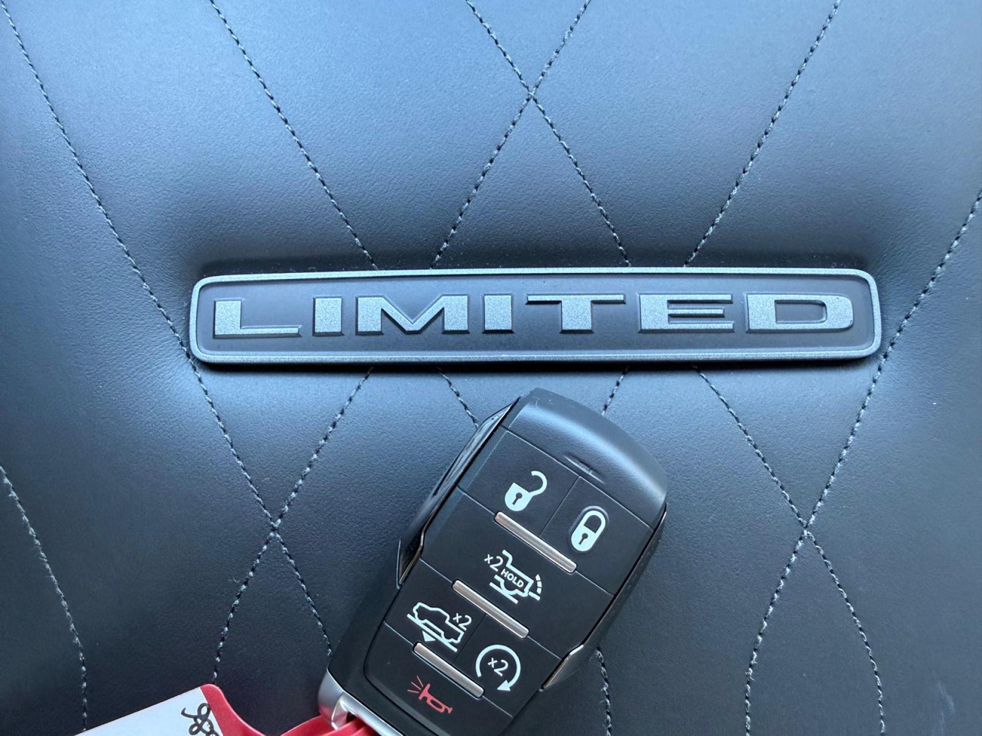 DODGE RAM 1500 CREW LIMITED NIGHT EDITION RAMBOX HAYON MULTI V8 5,7L