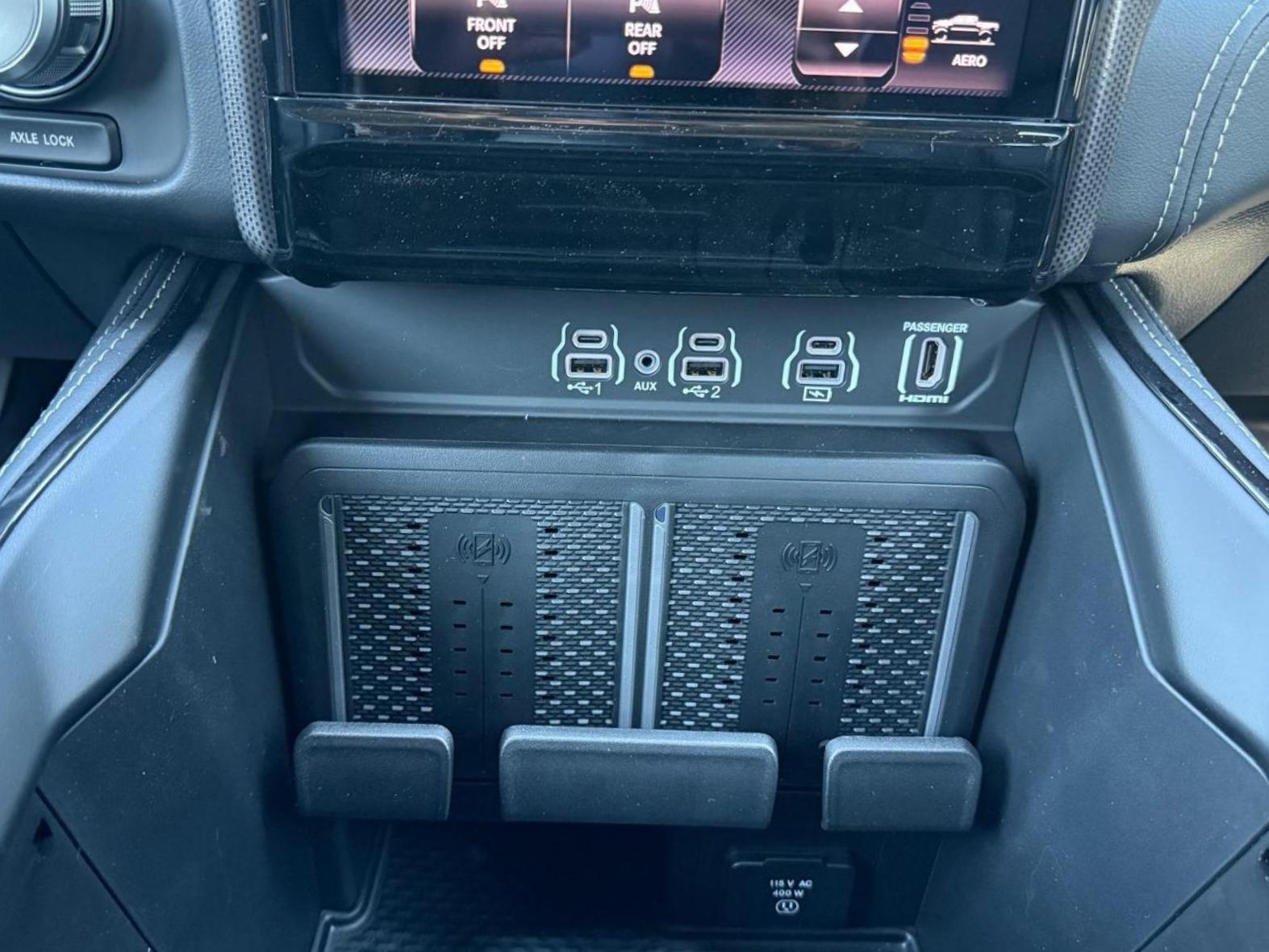DODGE RAM 1500 CREW LIMITED NIGHT EDITION RAMBOX HAYON MULTI V8 5,7L