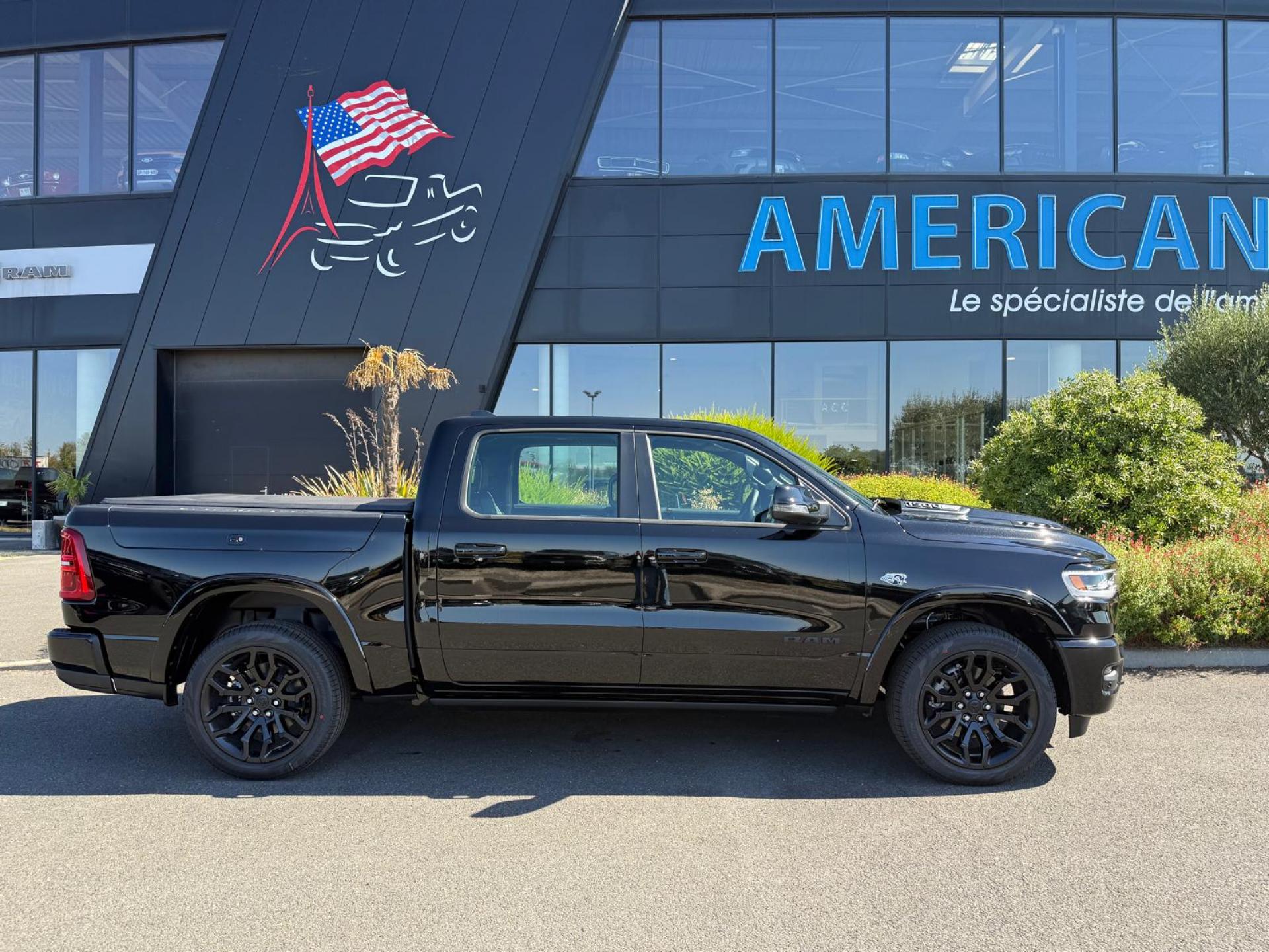 DODGE RAM 1500 CREW LIMITED NIGHT EDITION RAMBOX HAYON MULTI V8 5,7L