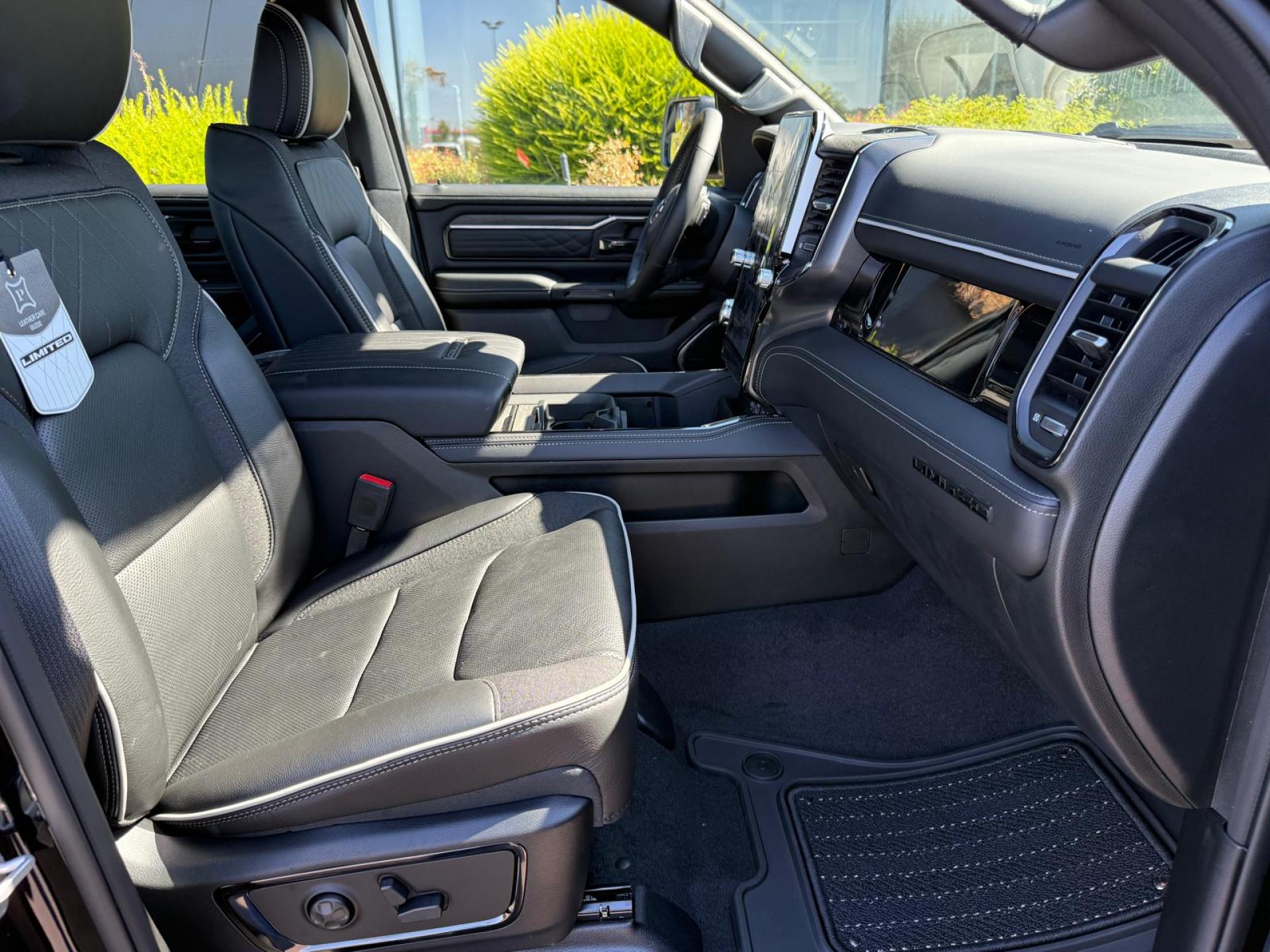 DODGE RAM 1500 CREW LIMITED NIGHT EDITION RAMBOX HAYON MULTI V8 5,7L