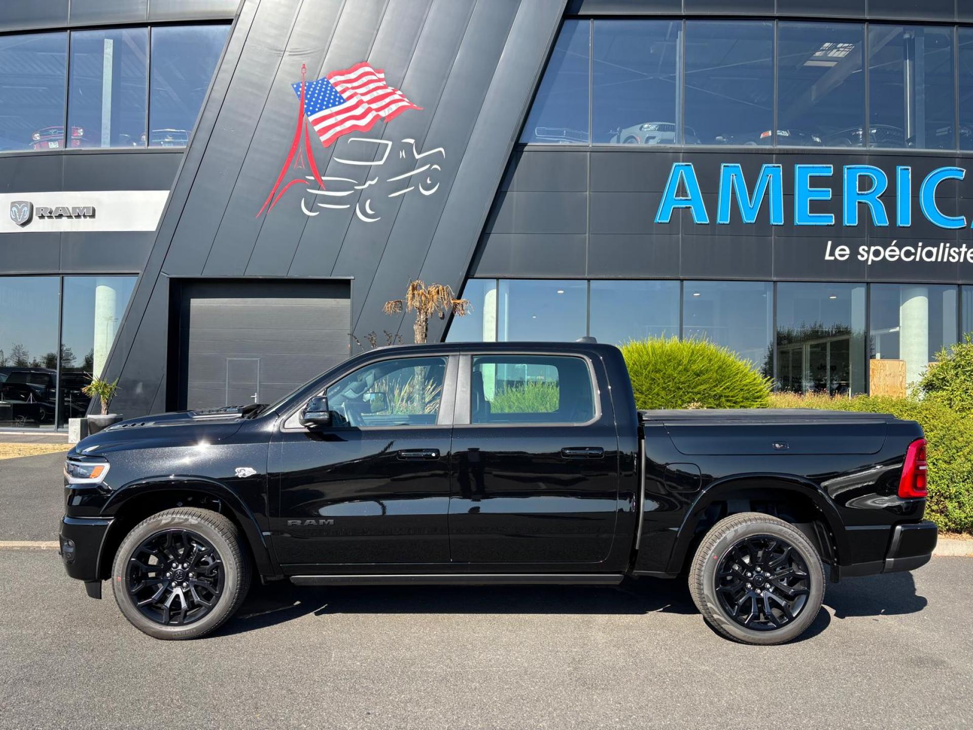 DODGE RAM 1500 CREW LIMITED NIGHT EDITION RAMBOX HAYON MULTI V8 5,7L