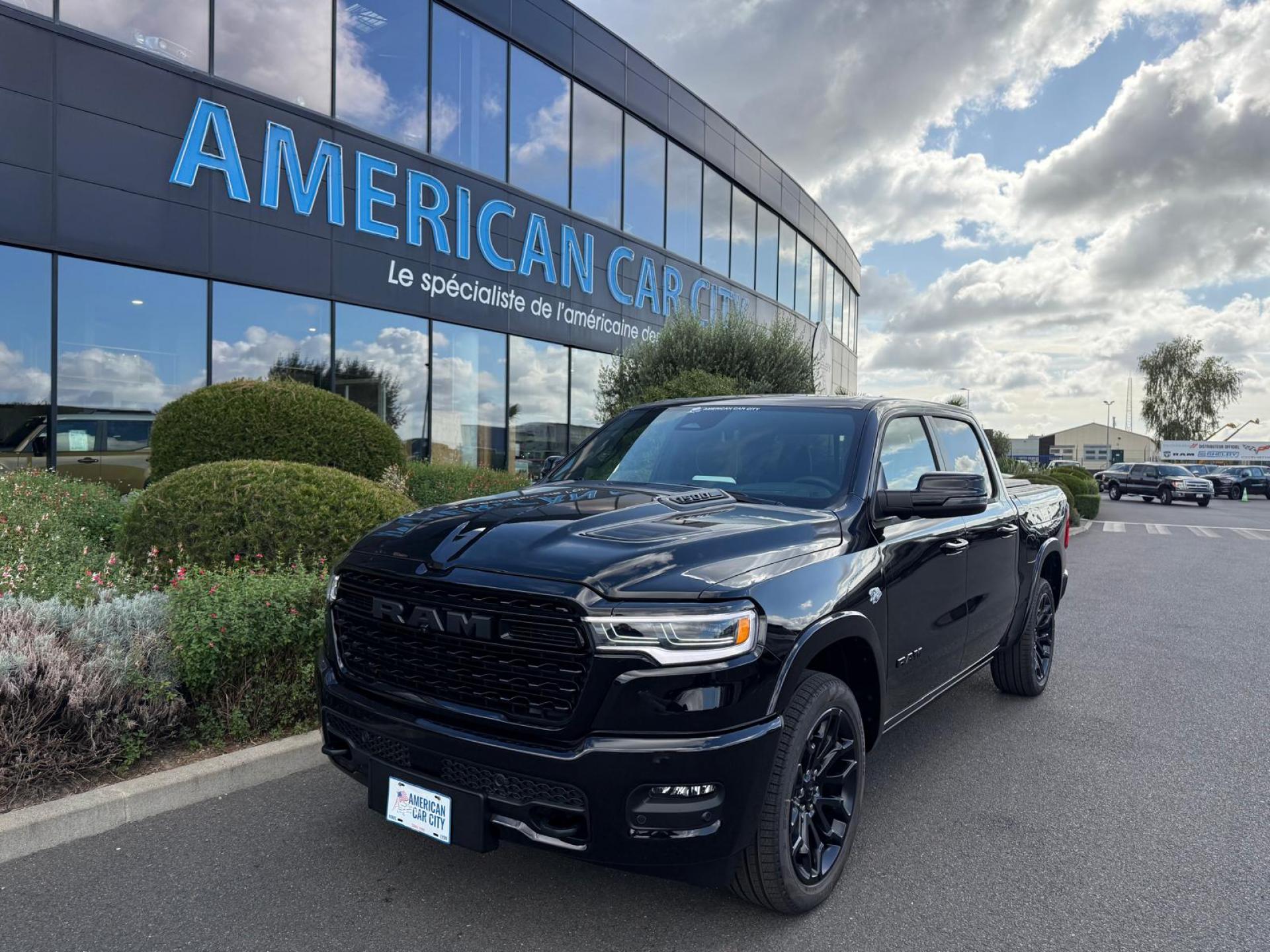 DODGE RAM 1500 CREW LIMITED NIGHT EDITION RAMBOX HAYON MULTI V8 5,7L
