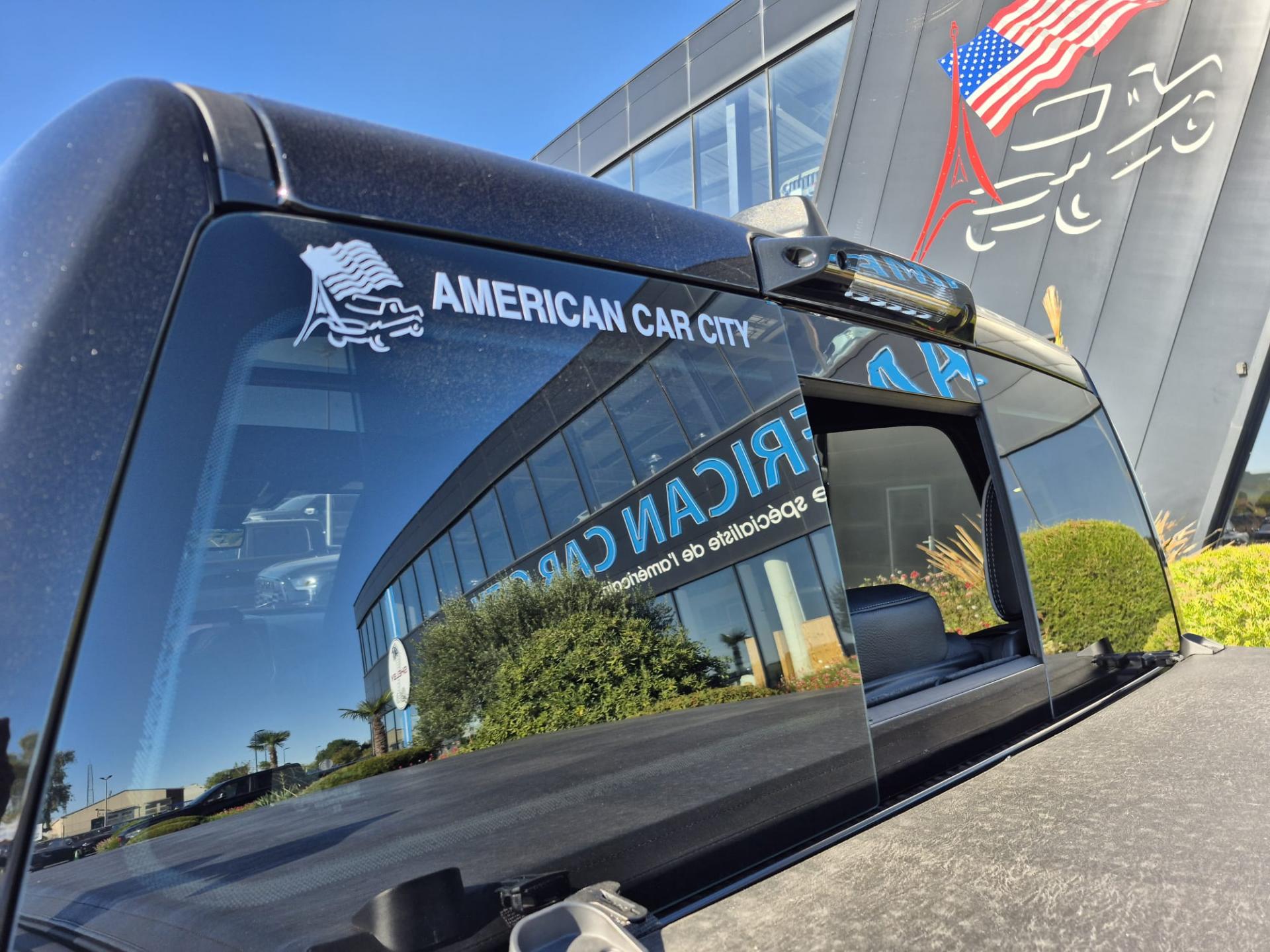DODGE RAM 1500 CREW LIMITED NIGHT EDITION RAMBOX HAYON MULTI V8 5,7L