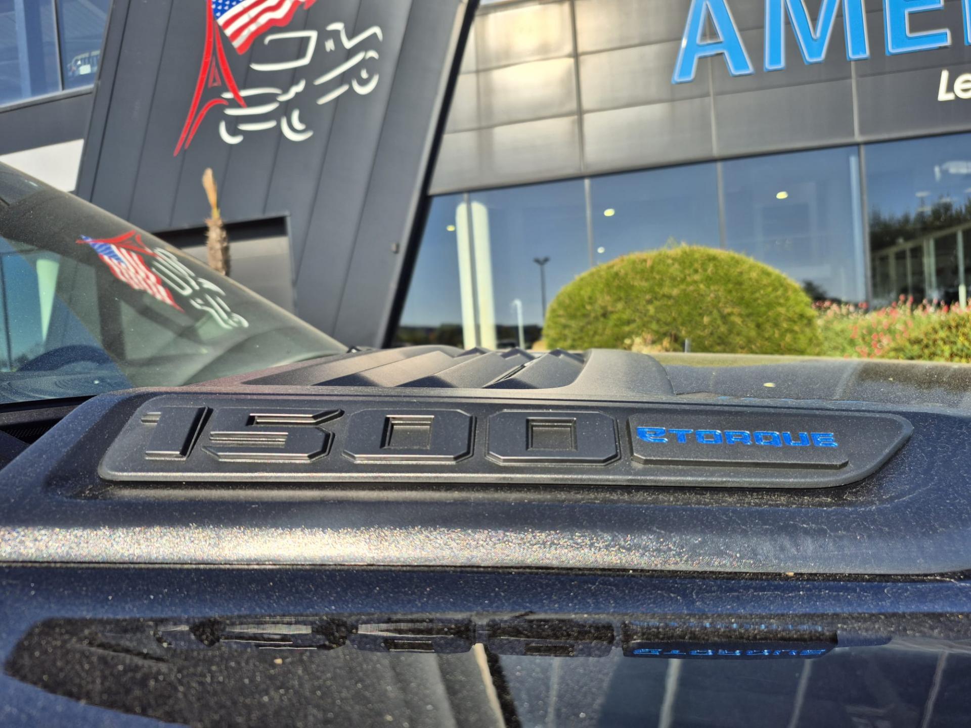 DODGE RAM 1500 CREW LIMITED NIGHT EDITION RAMBOX HAYON MULTI V8 5,7L