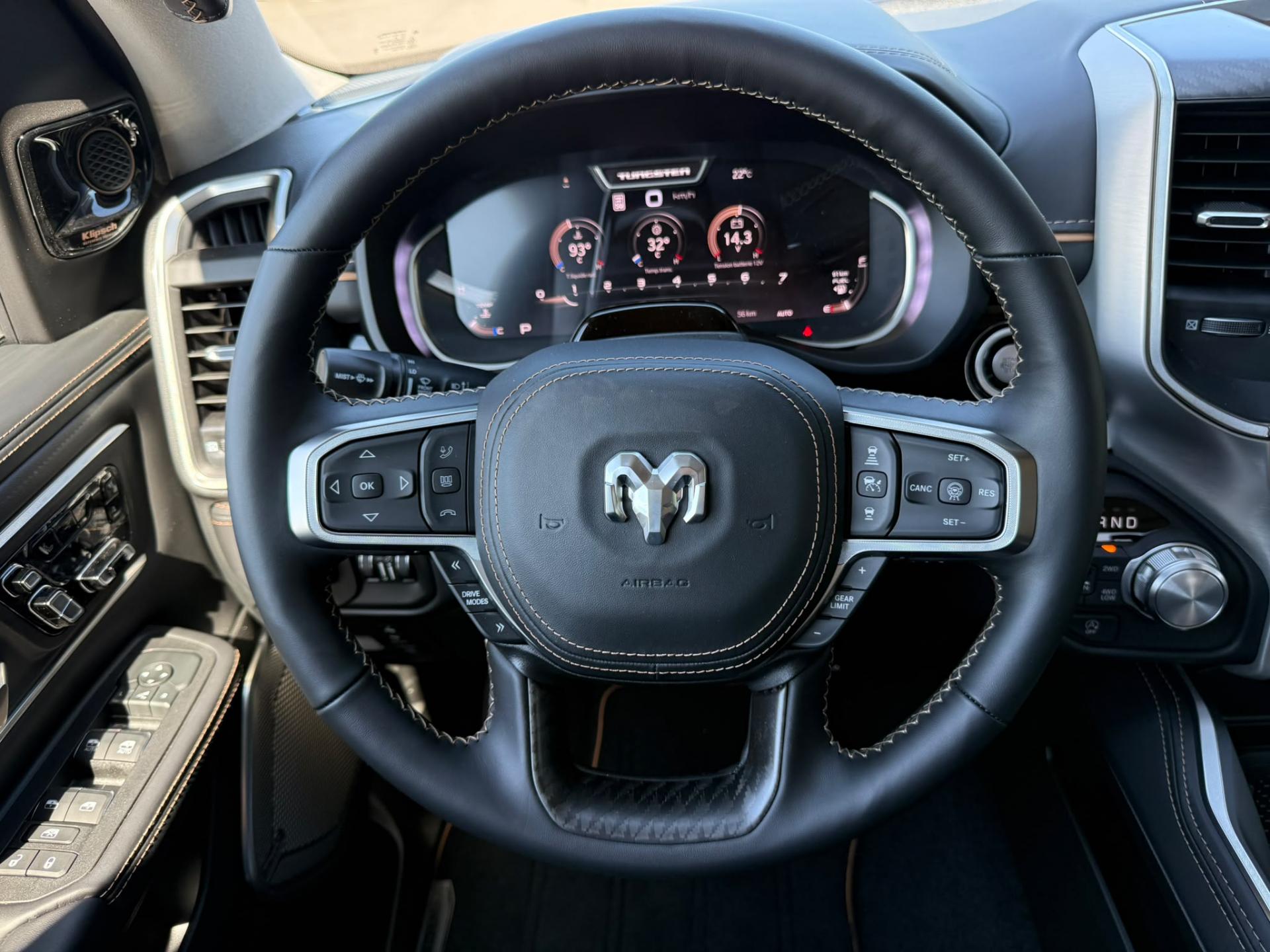 DODGE RAM 1500 CREW TUNGSTEN AIR RAMBOX HAYON MULTI