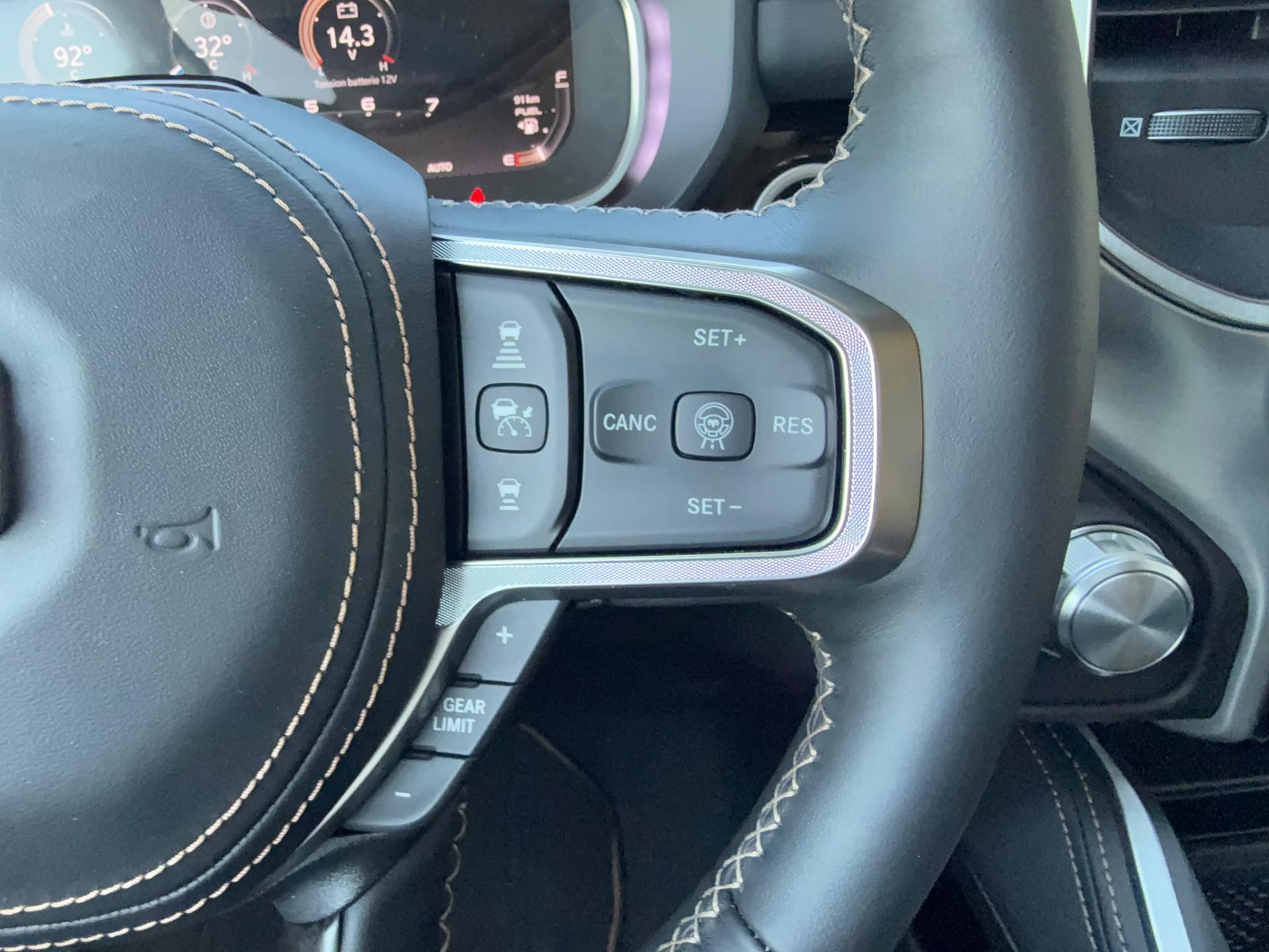 DODGE RAM 1500 CREW TUNGSTEN AIR RAMBOX HAYON MULTI
