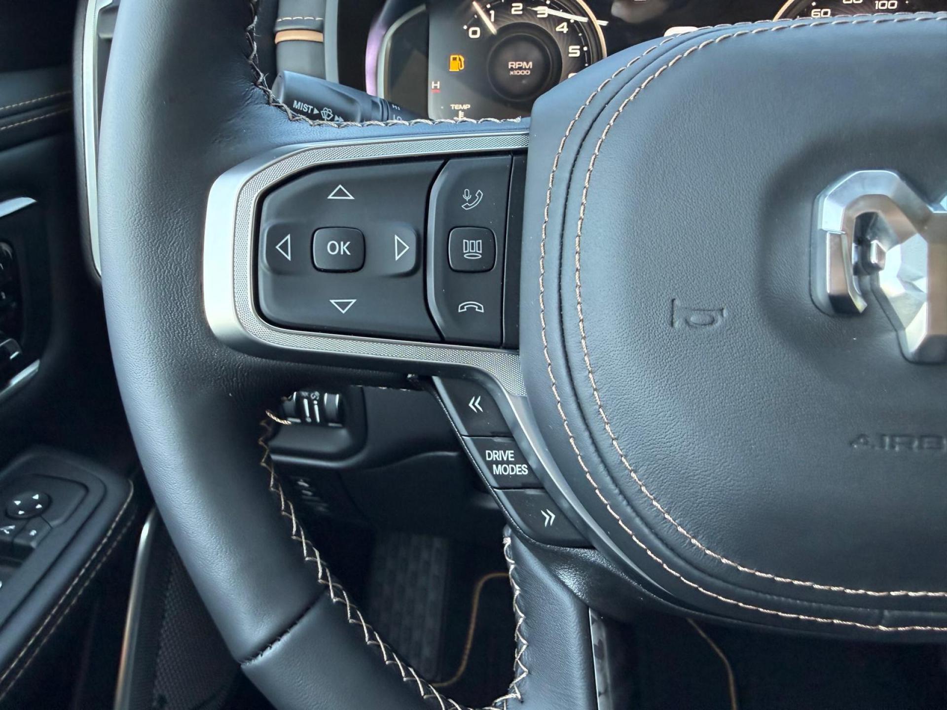 DODGE RAM 1500 CREW TUNGSTEN AIR RAMBOX HAYON MULTI
