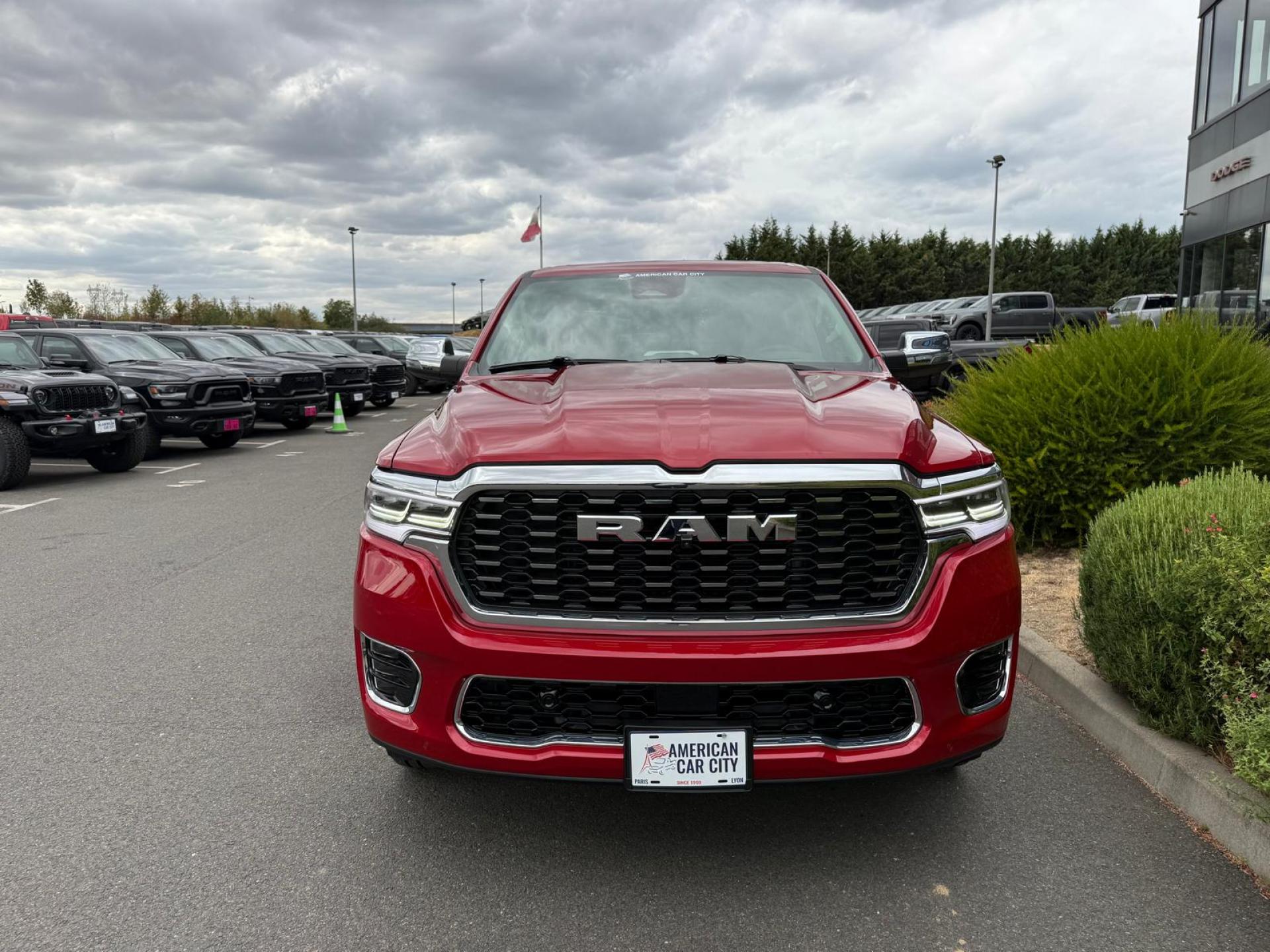 DODGE RAM 1500 CREW TUNGSTEN AIR RAMBOX