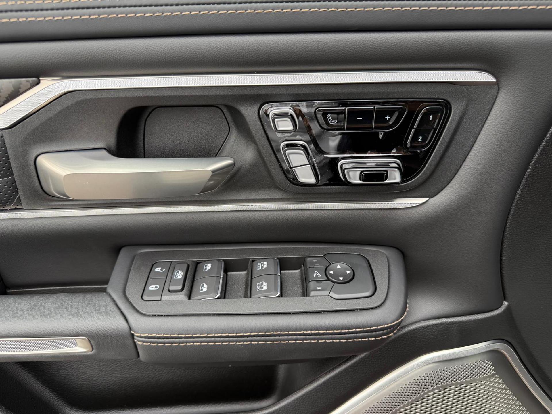 DODGE RAM 1500 CREW TUNGSTEN AIR RAMBOX
