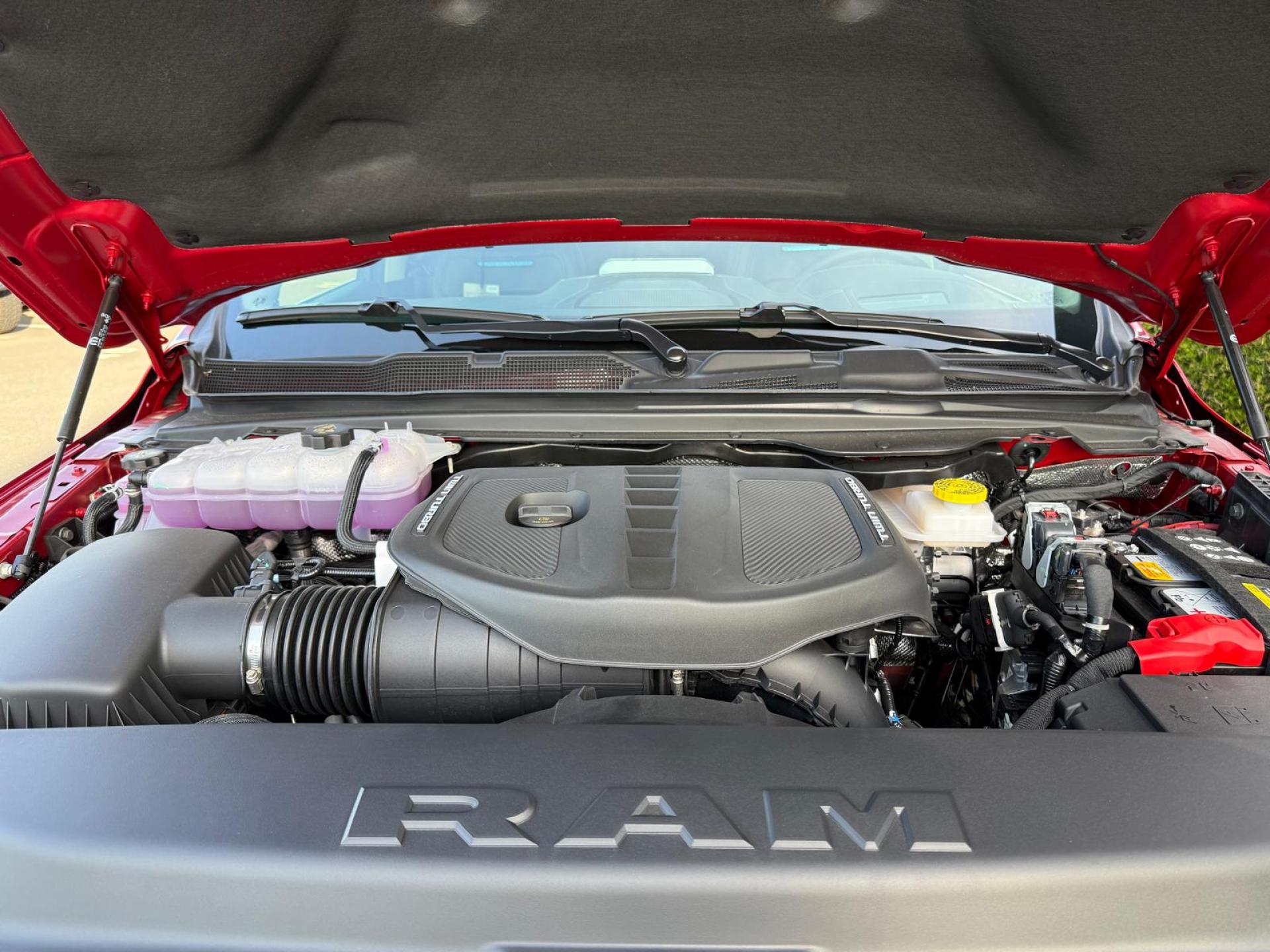 DODGE RAM 1500 CREW TUNGSTEN AIR RAMBOX