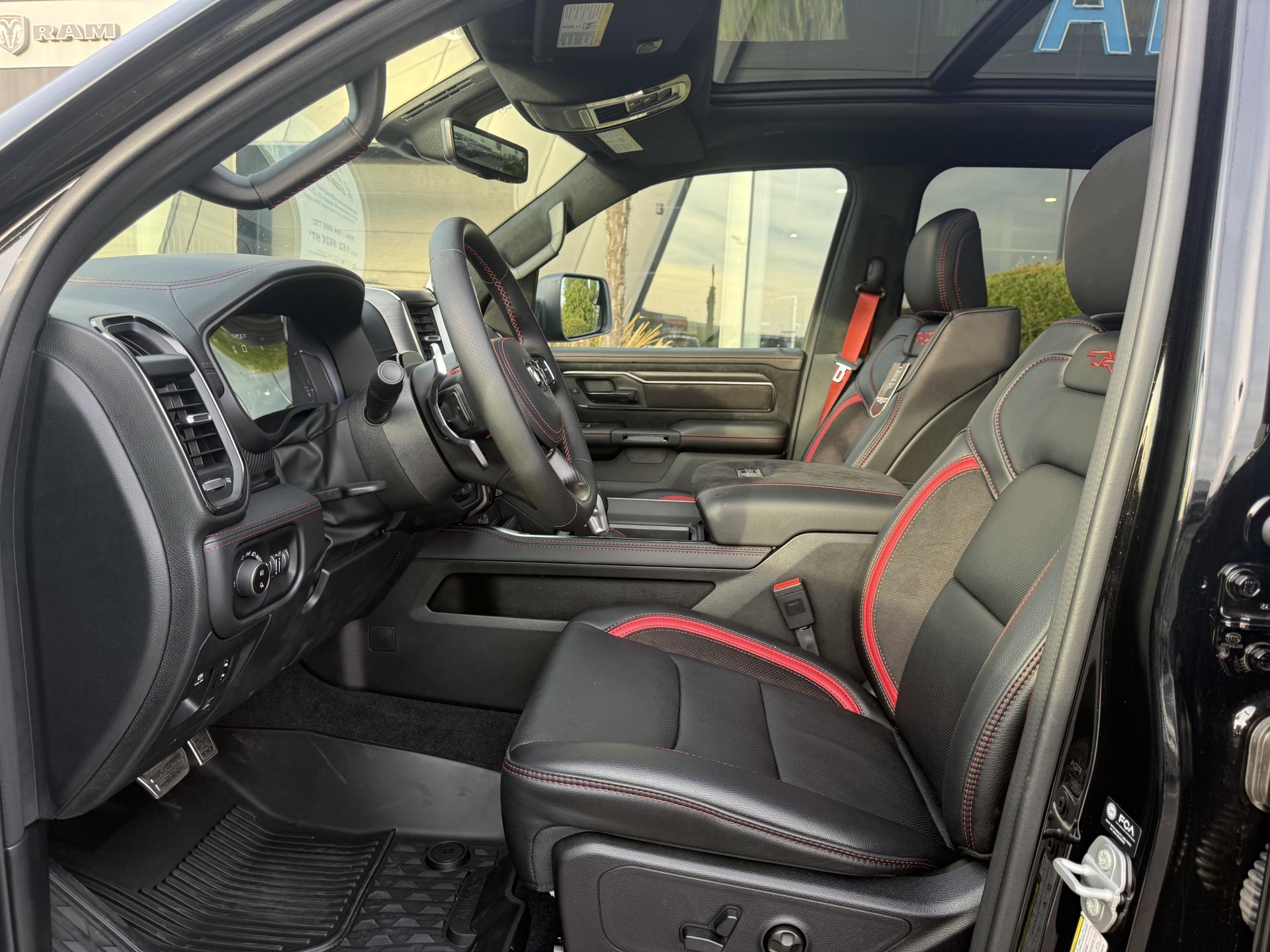 DODGE RAM TRX 6.2L V8 SUPERCHARGED 2027