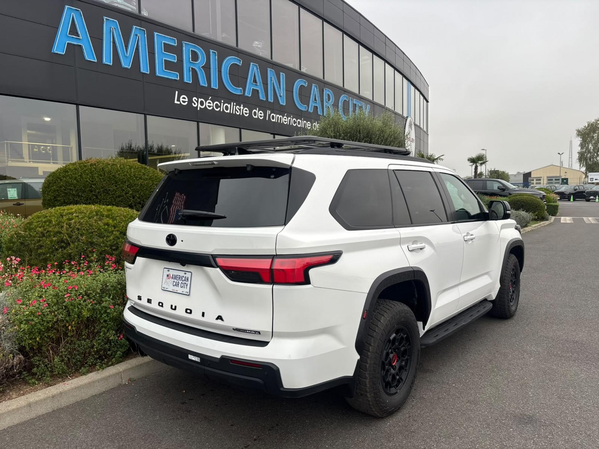 TOYOTA SEQUOIA TRD PRO HYBRID
