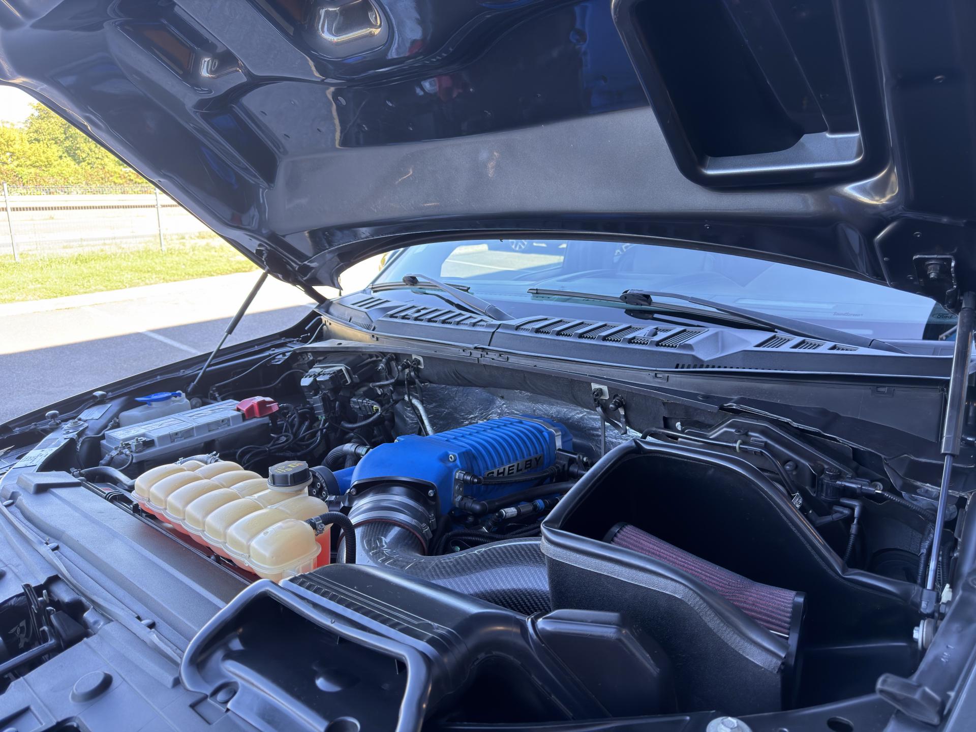FORD F150 SHELBY OFFROAD V8 SUPERCHARGED