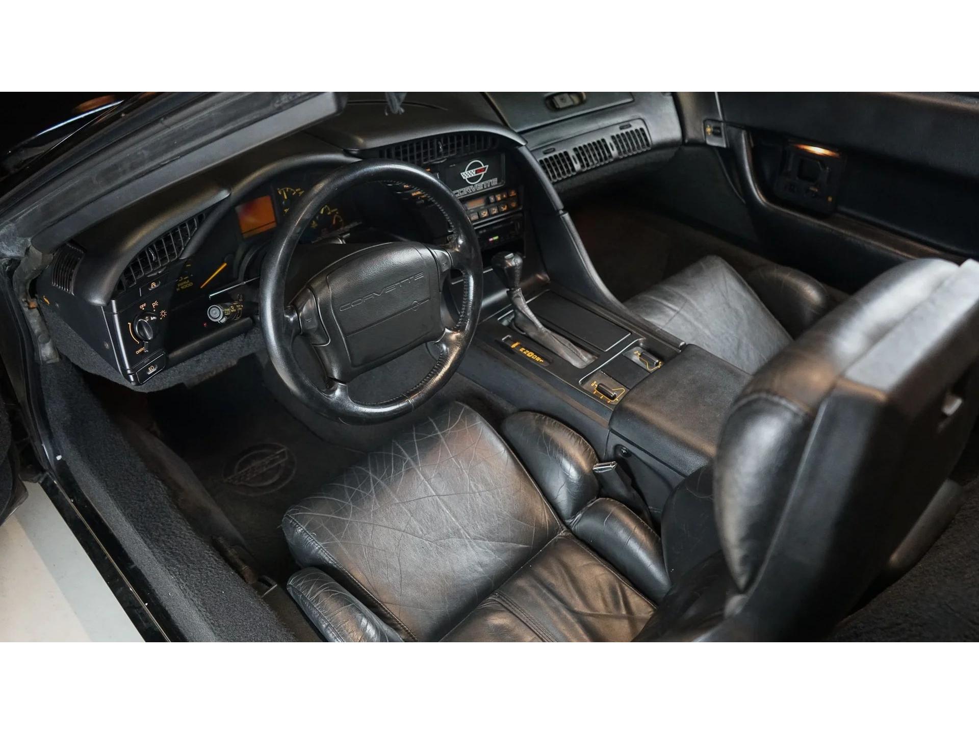 CHEVROLET CORVETTE C4 cabriolet LT1 300ch full matching