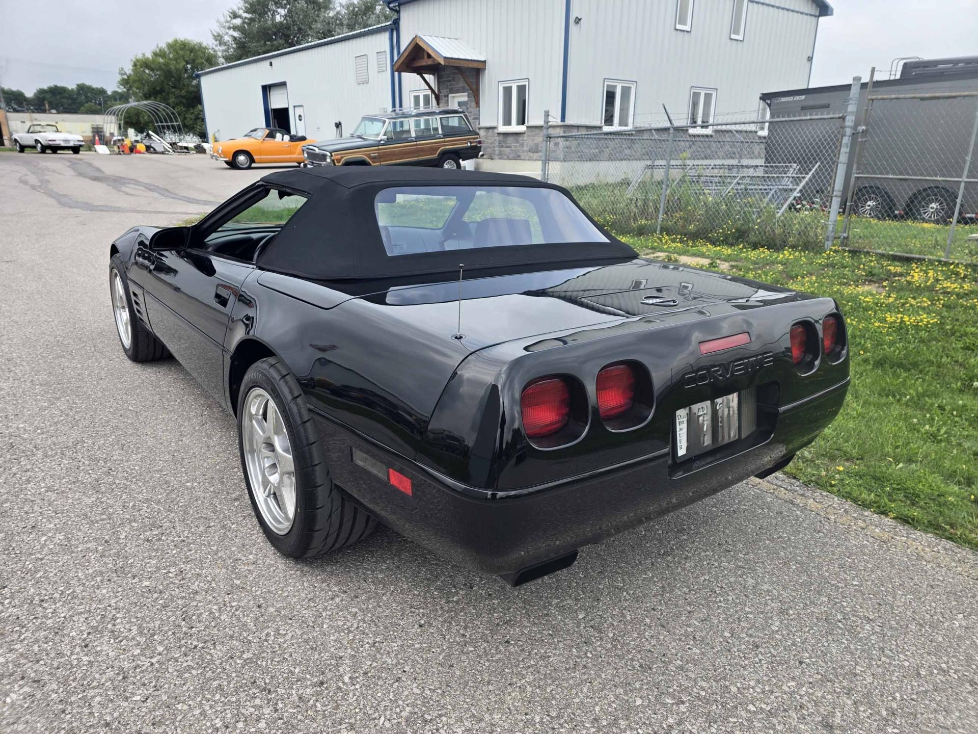 CHEVROLET CORVETTE C4 cabriolet LT1 300ch full matching