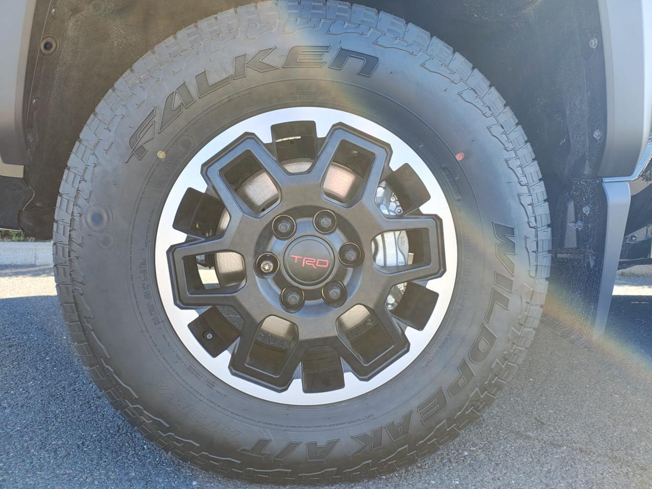 TOYOTA TACOMA TRD OFF ROAD PREMIUM HYBRIDE