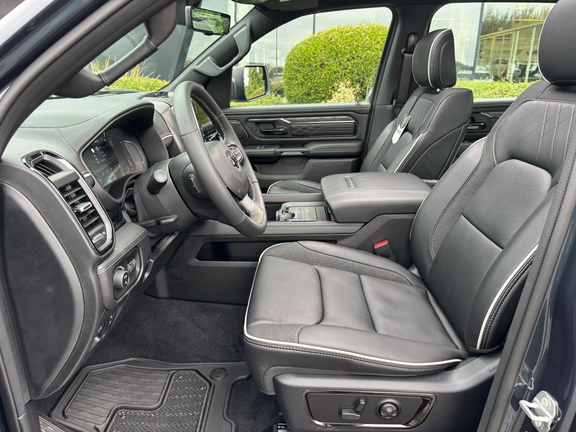 DODGE RAM 1500 CREW LIMITED NIGHT EDITION RAMBOX HAYON MULTI V8 5,7L