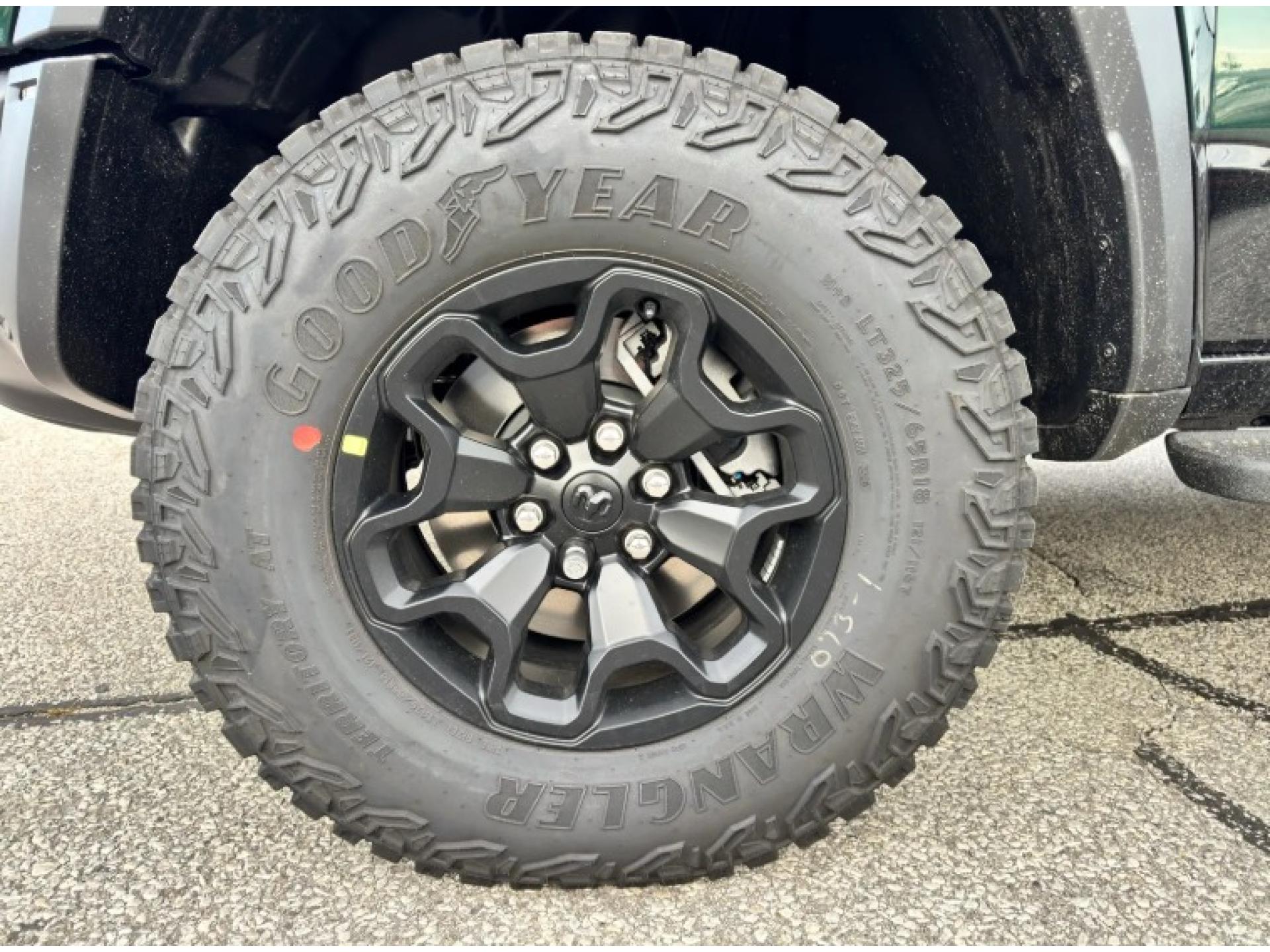 DODGE RAM TRX 6.2L V8 SUPERCHARGED 2027